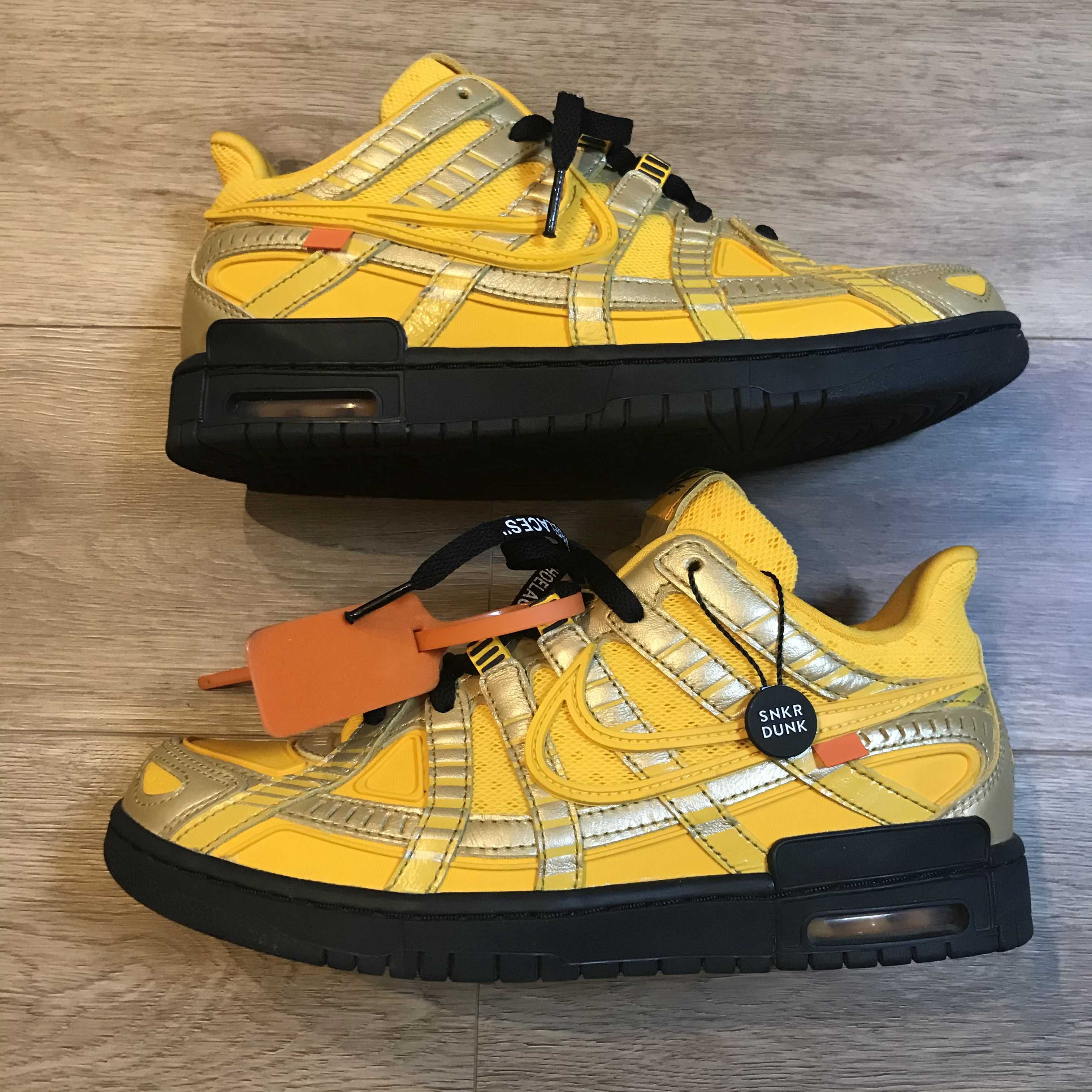 Off-White × Nike Air Rubber Dunk "University Gold" 