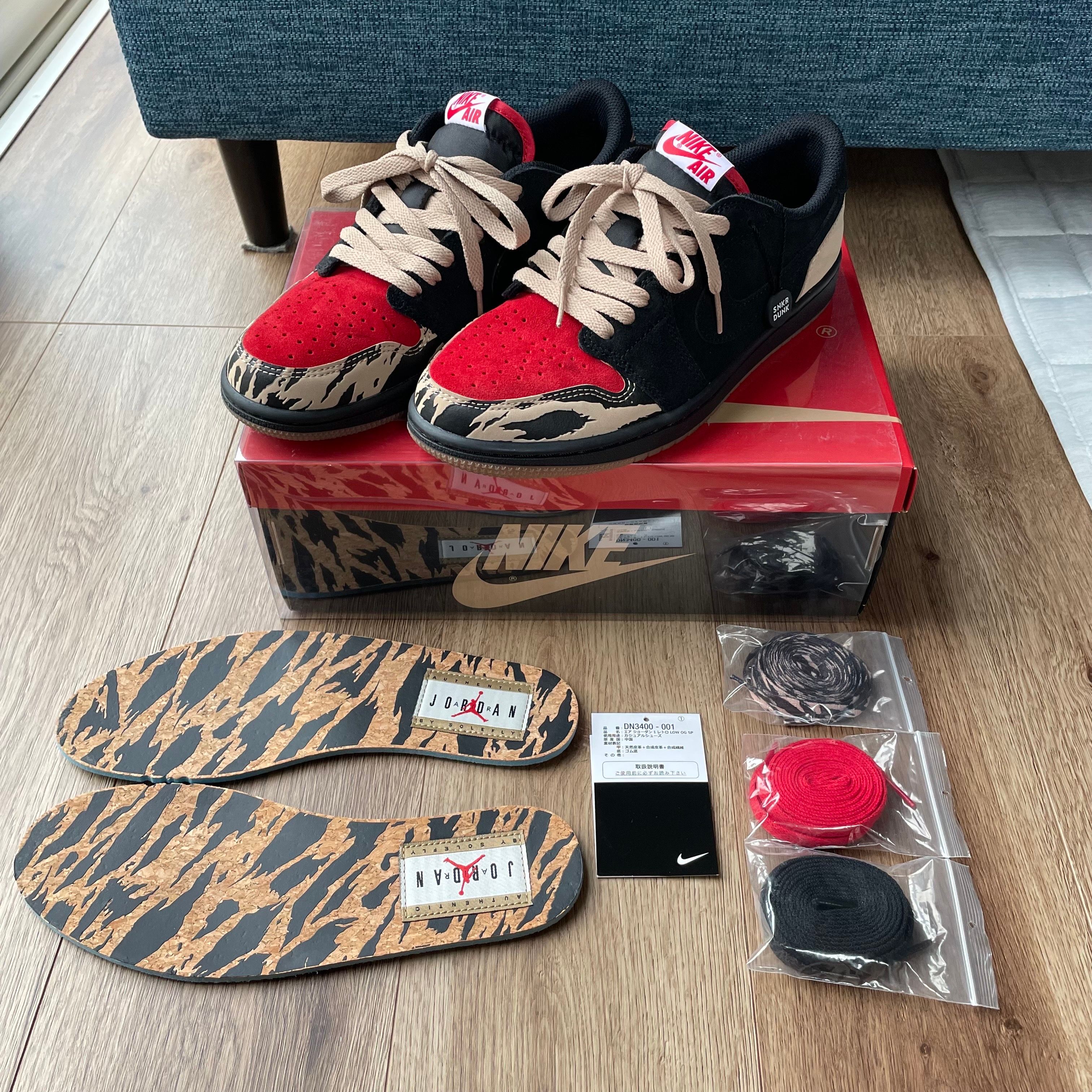 Sole Fly × Nike Air Jordan 1 Low "Black and Sport Red"
