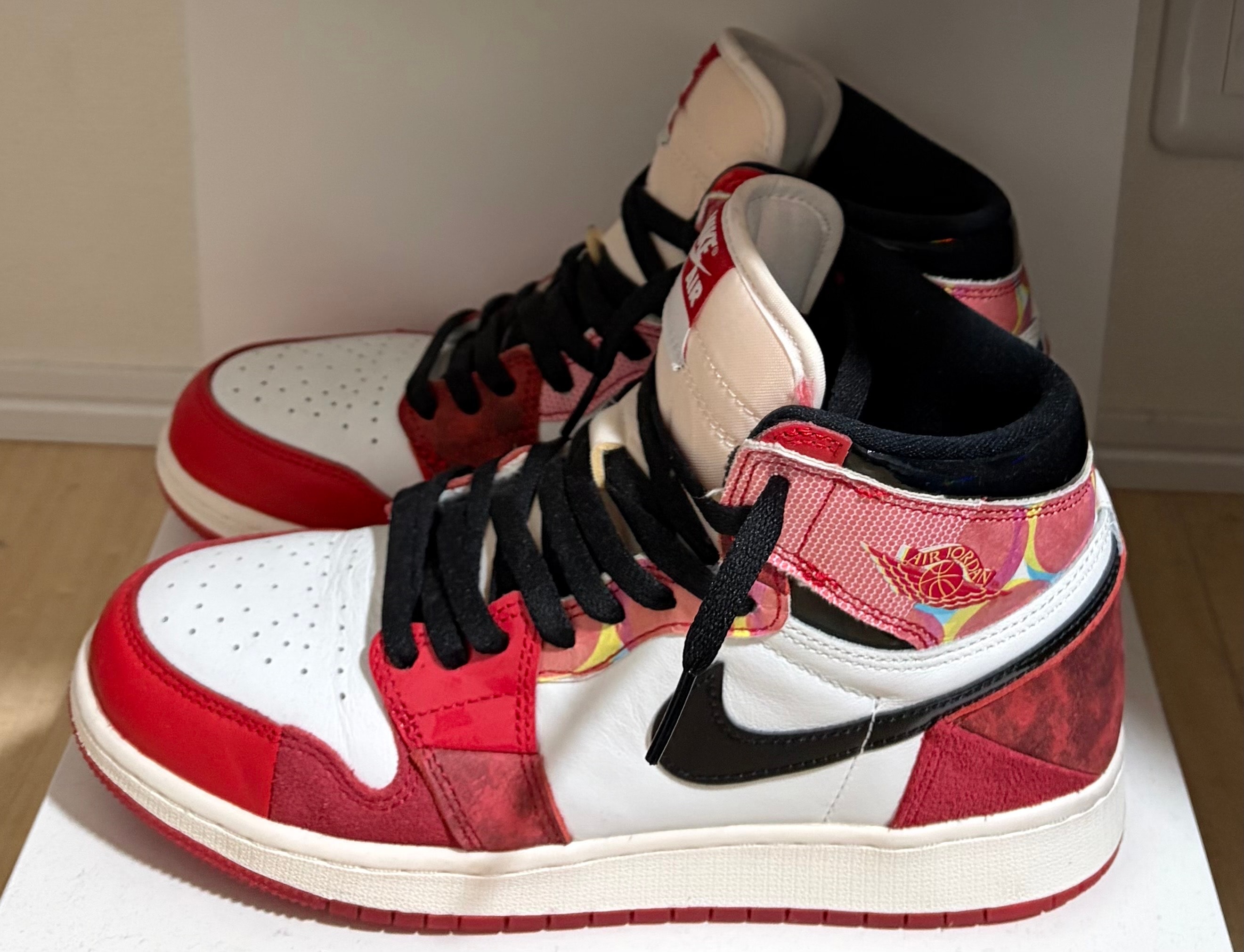 Spider-Man × Nike GS Air Jordan 1 High OG SP "Next Chapter/Spider-Man:Across the Spider-Verse"