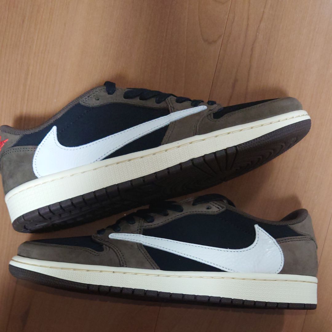 Travis Scott × Nike Air Jordan 1 Low OG SP-T "Black/Dark Mocha"