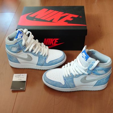 Nike GS Air Jordan 1 High OG "Hyper Royal"