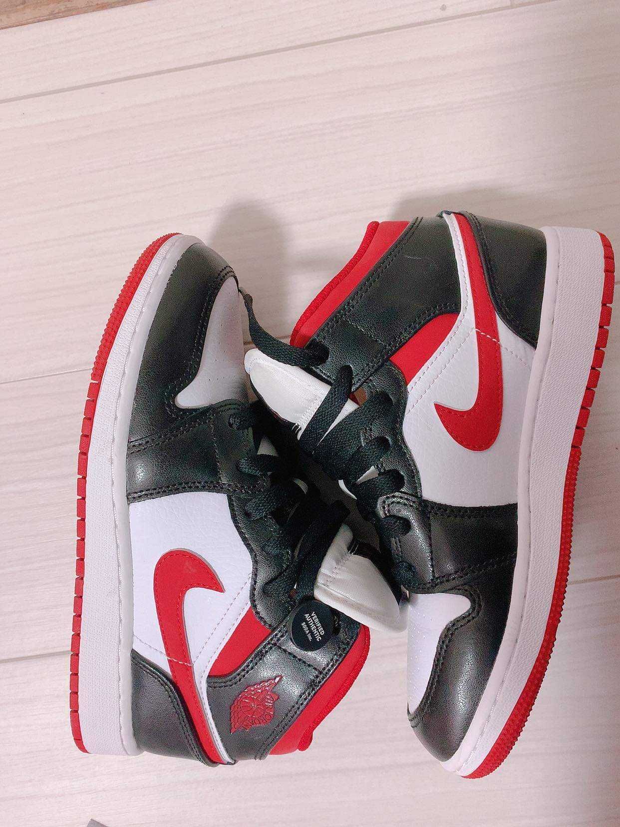 NIKE GS AIR JORDAN 1 MID "WHITE/GYM RED/BLACK"