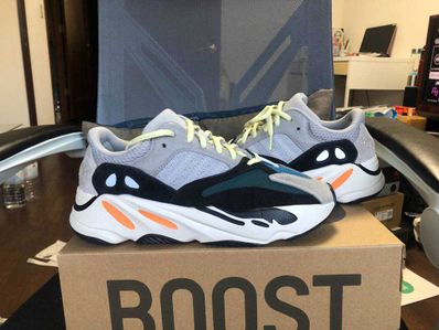 adidas YEEZY Boost 700 "Wave Runner"