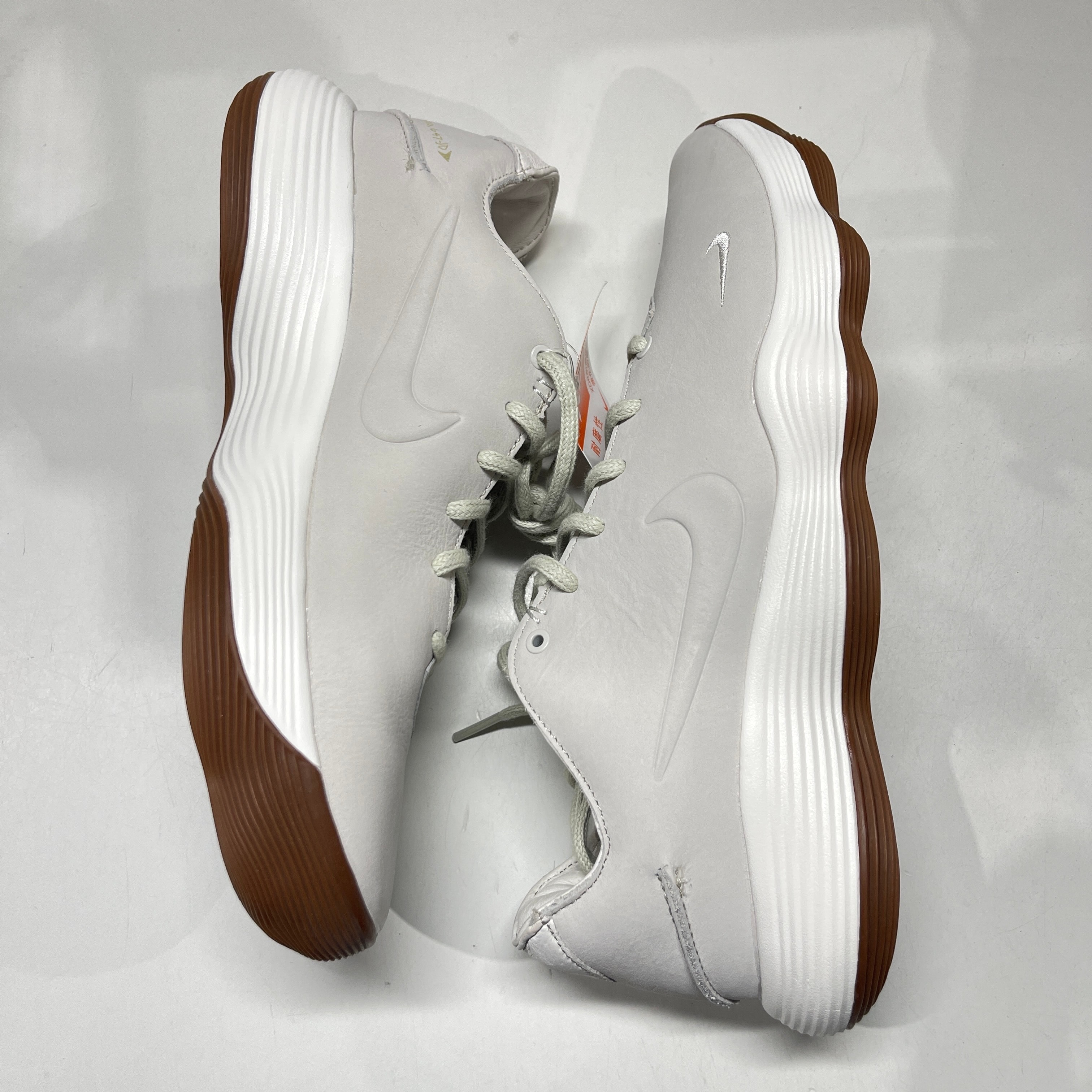 ナイキ ハイパーダンク2017 ロー LMTD "ライトボーンセイル"