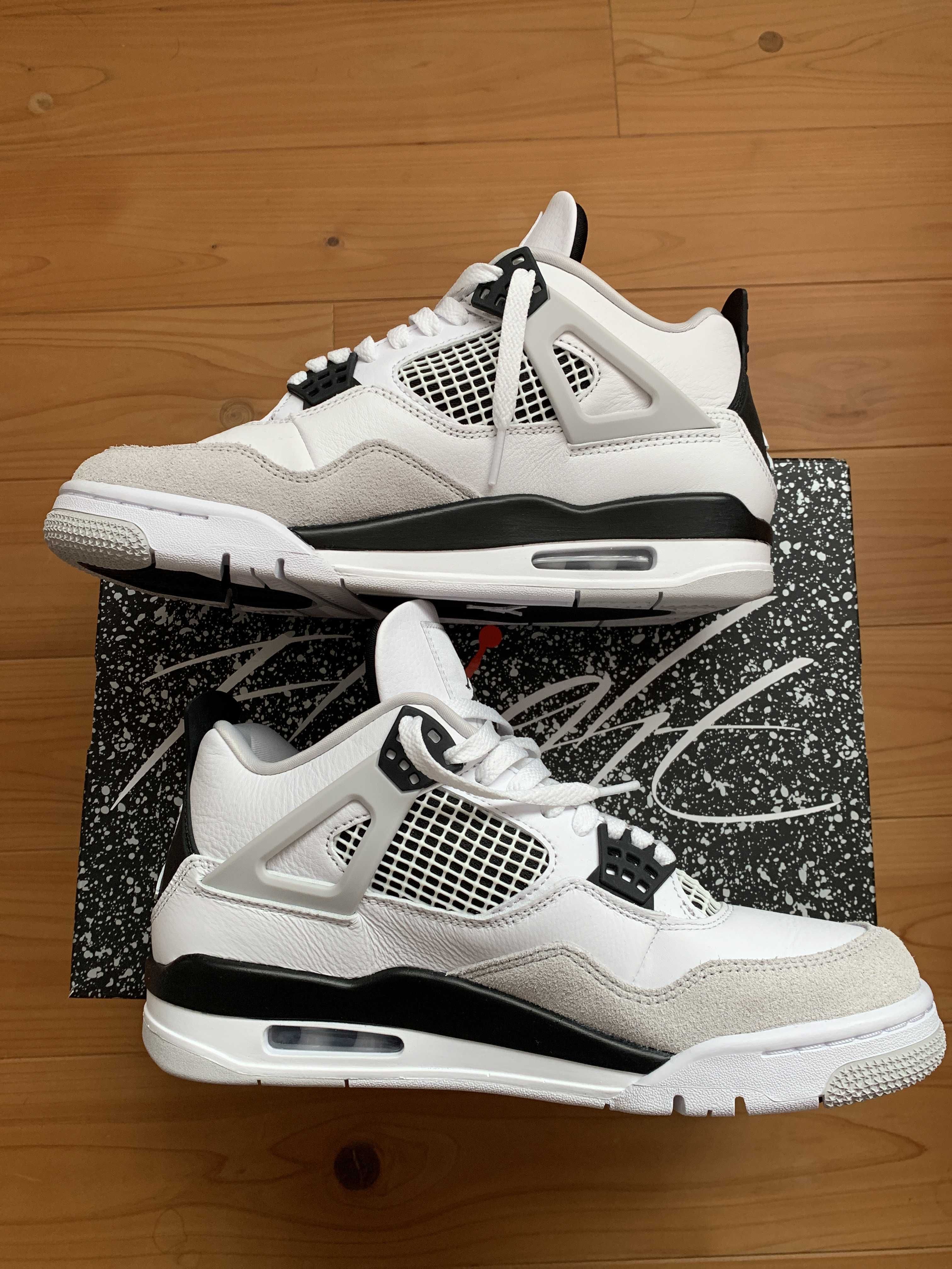 Nike Air Jordan 4 "Military Black"