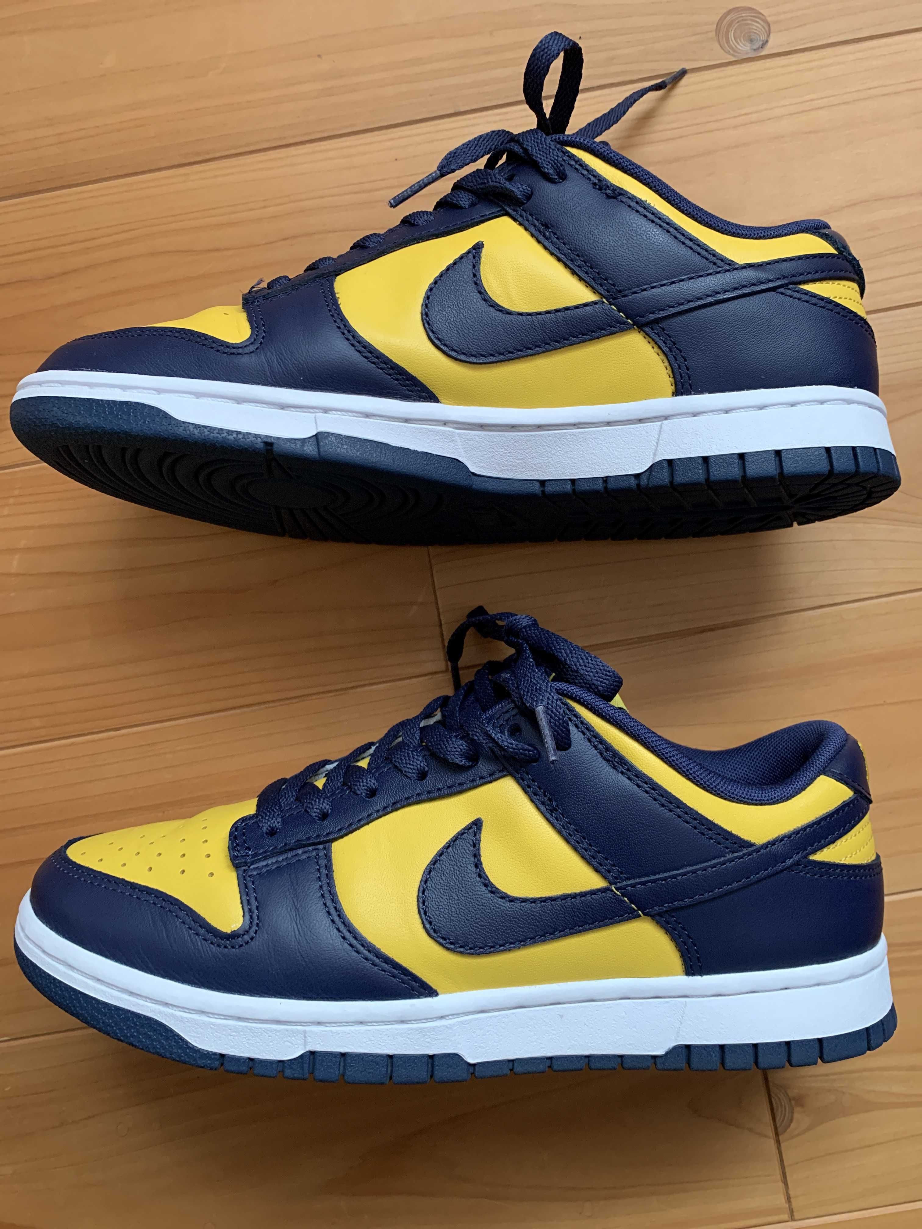 Nike Dunk Low "Michigan"
