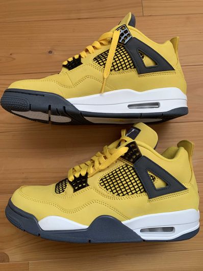 Nike Air Jordan 4 "Tour Yellow"