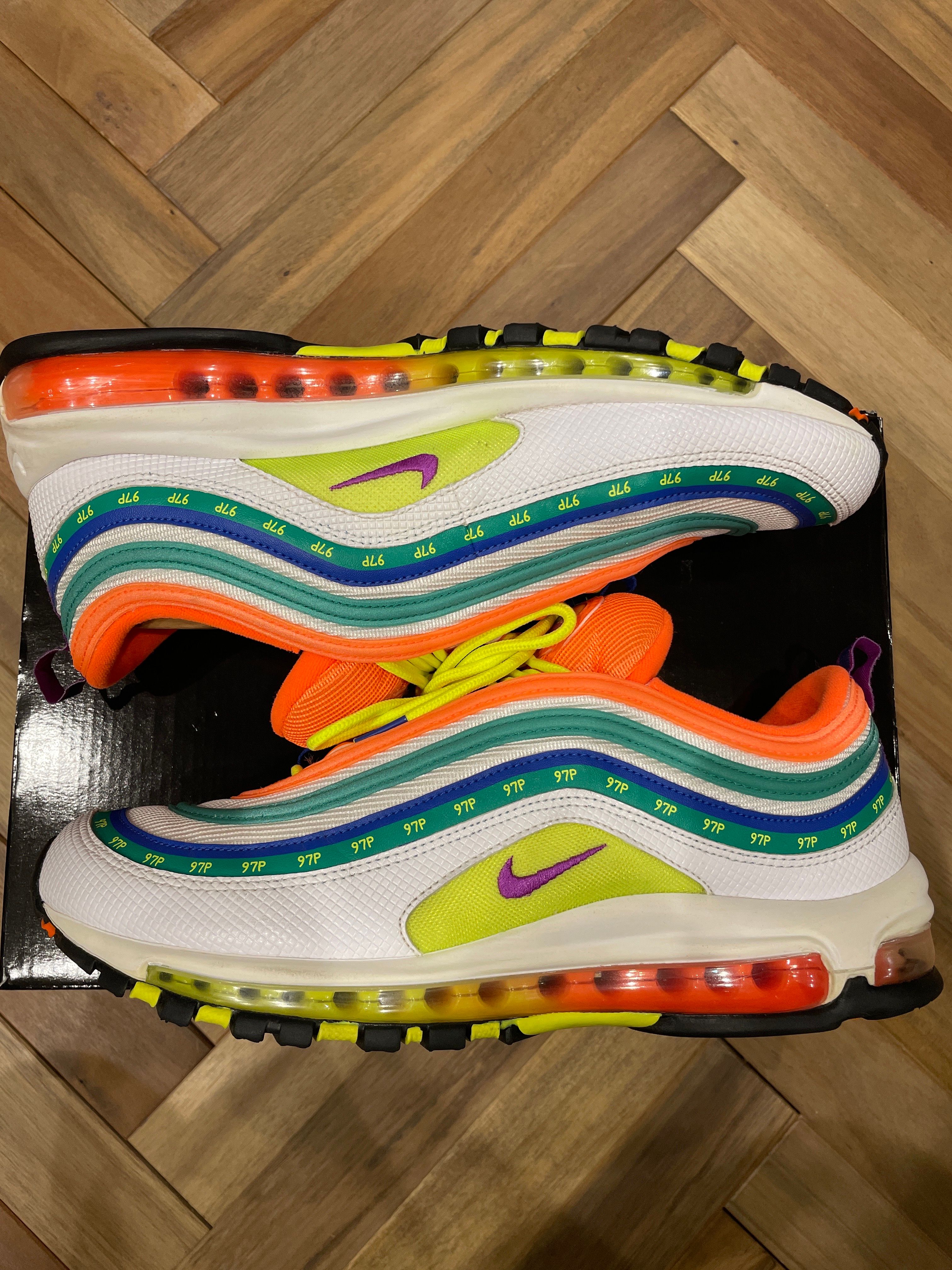 Nike Air Max On-Air "London"