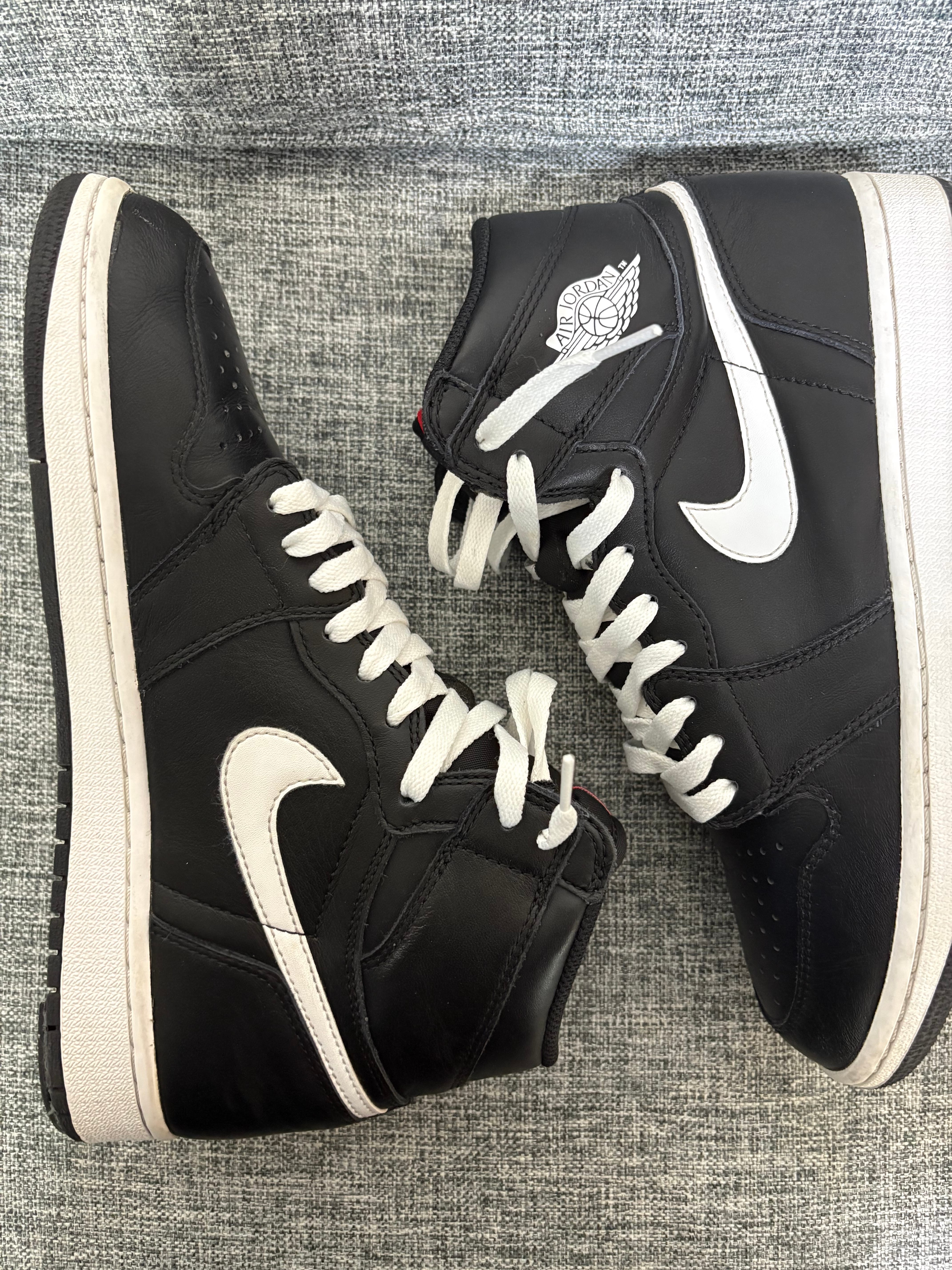 Nike Air Jordan 1 Retro High "Yin Yang Black"