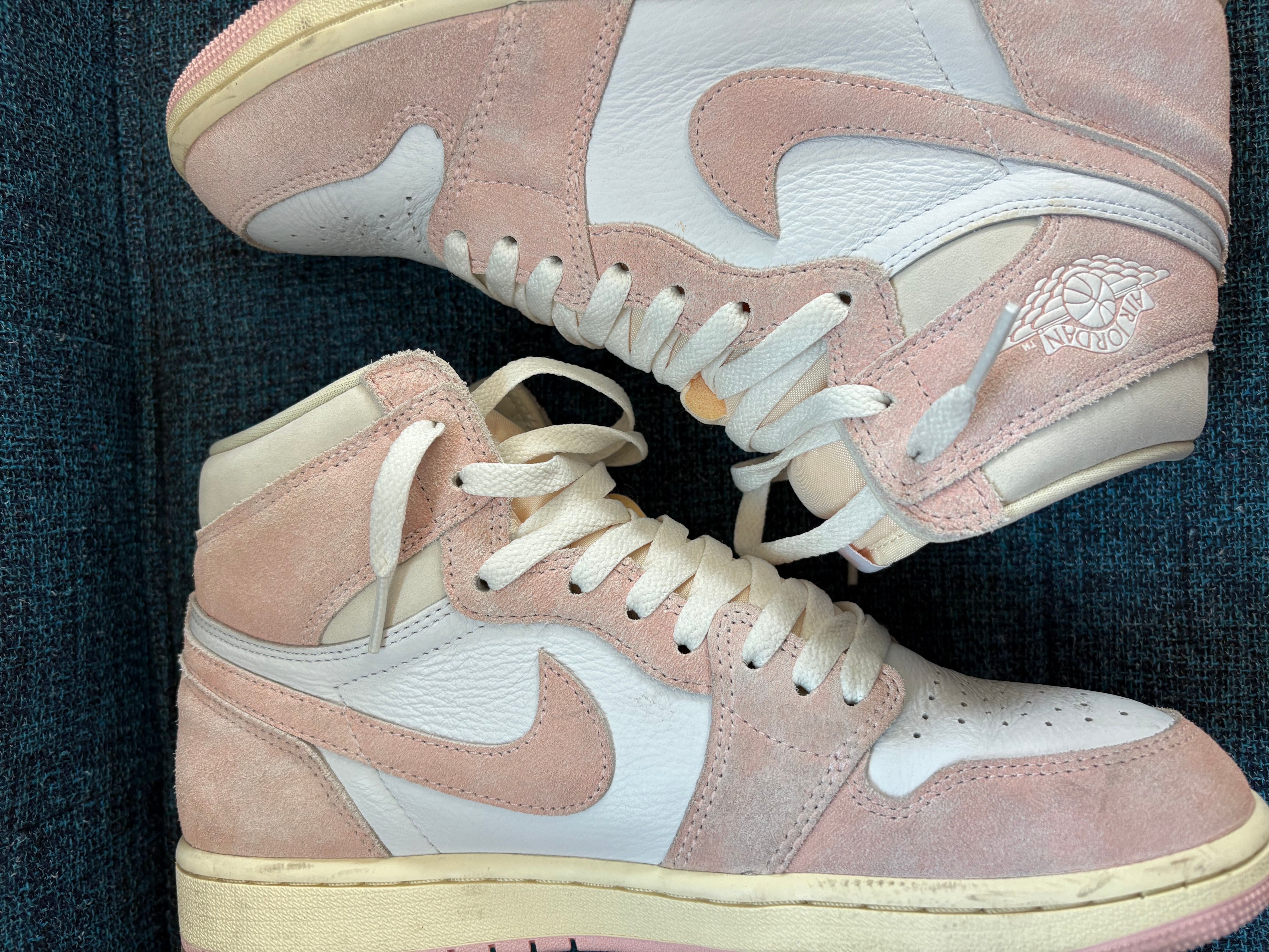 Nike Women's Air Jordan 1 Retro High OG "Washed Pink"