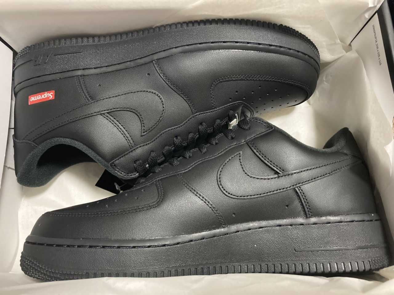 Supreme × Nike Air Force 1 Low "Black"