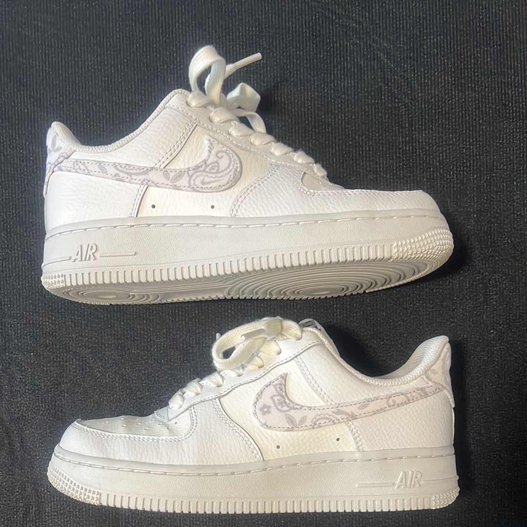 Nike Women's Air Force 1 Low '07 Essential "White Paisley"