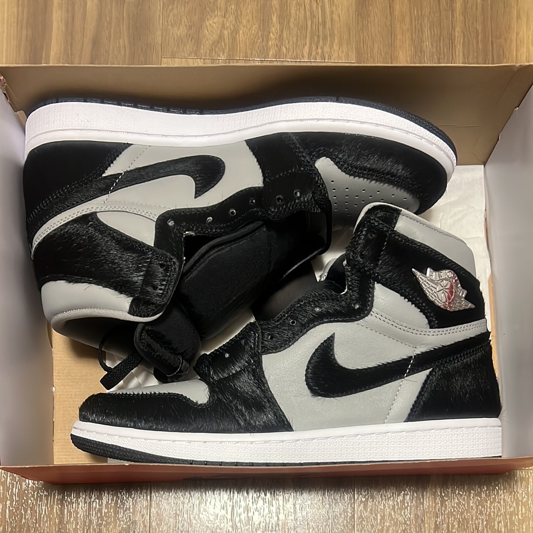 Nike Women's Air Jordan 1 Retro High OG "Medium Grey"