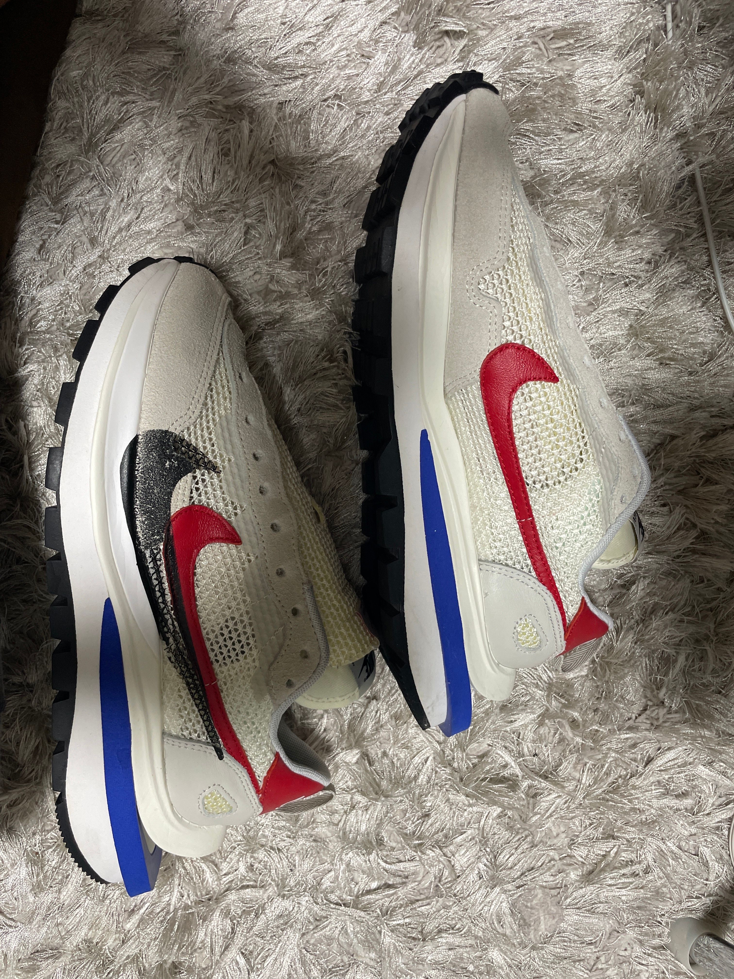 sacai × Nike Vapor Waffle "Royal Fuchsia"