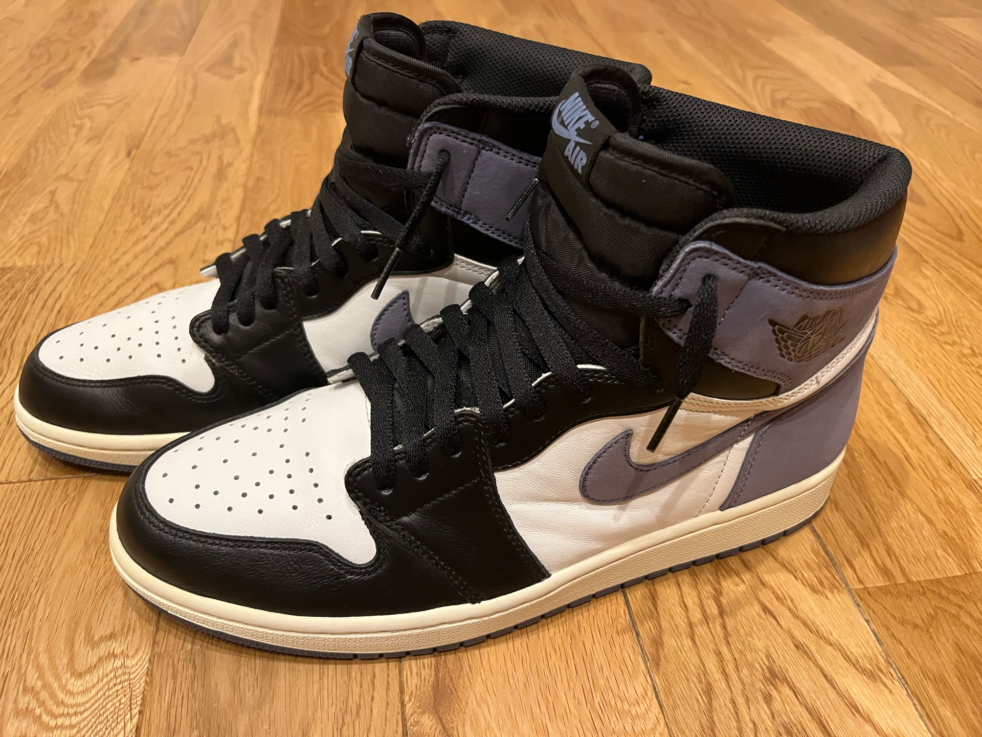 Nike Air Jordan 1 Retro High "Blue Moon"