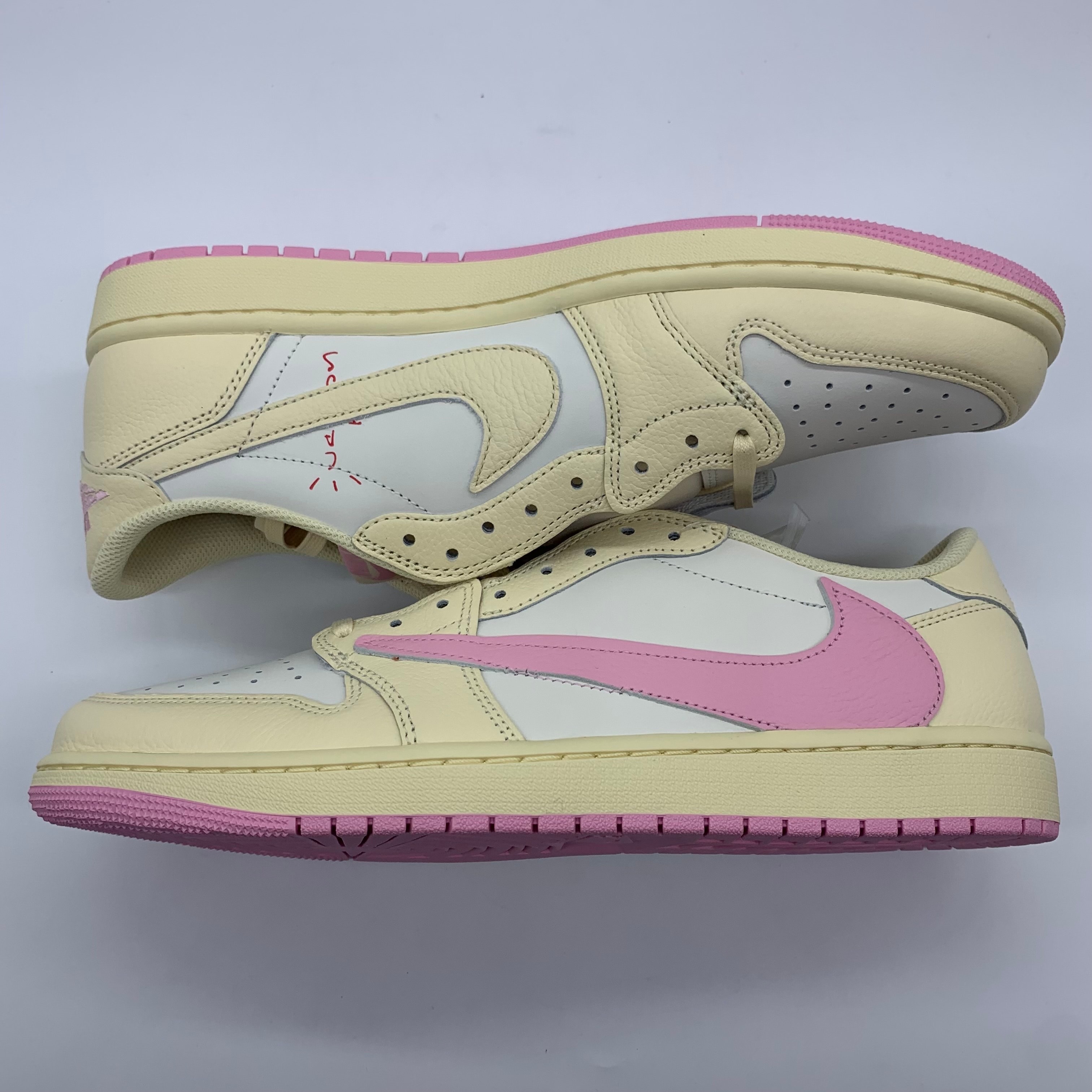Travis Scott × Nike Air Jordan 1 Retro Low OG "Muslin/Shy Pink"
