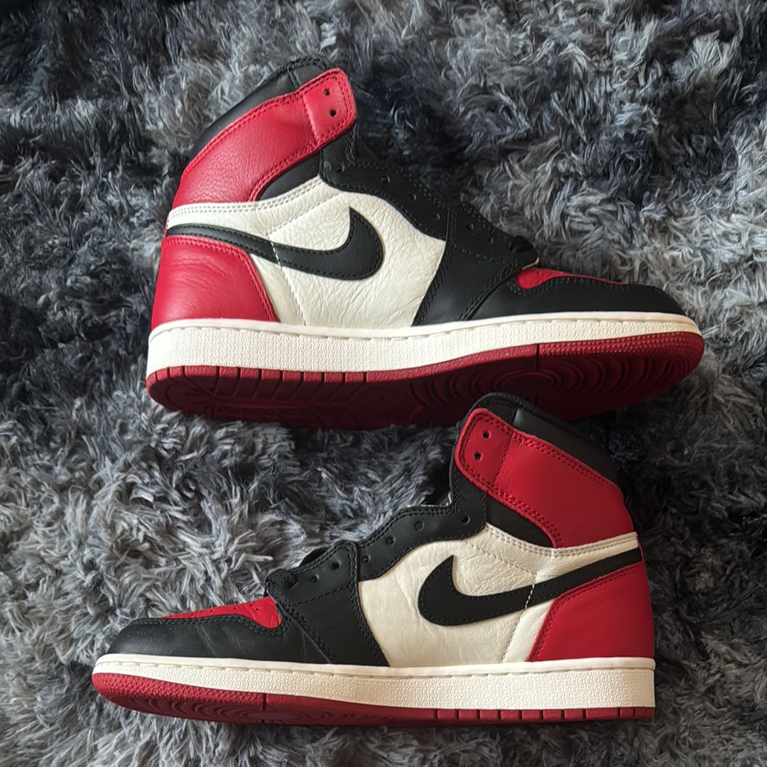 Nike Air Jordan 1 Retro High OG "Bred Toe"