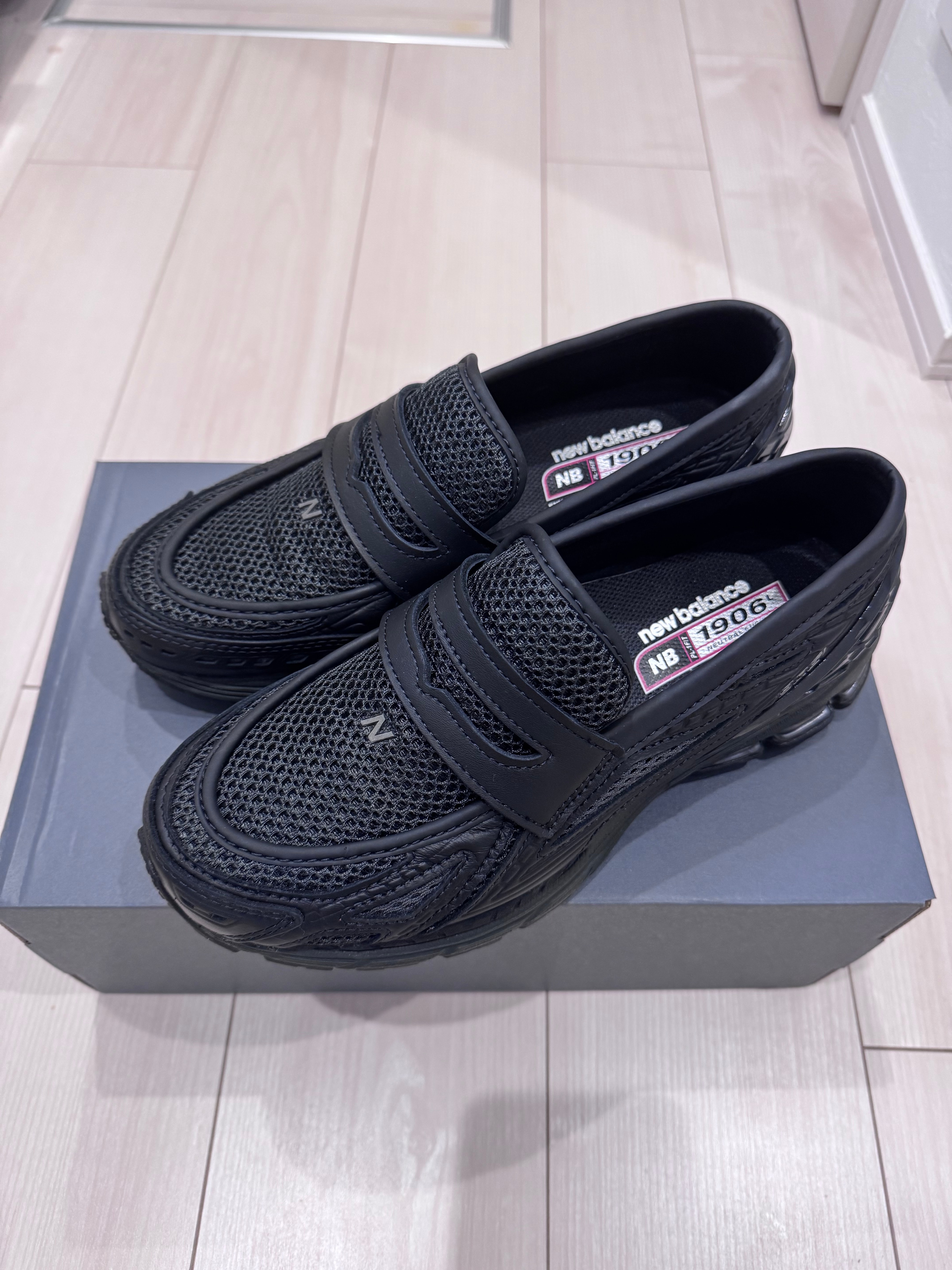 New Balance 1906L "Black/Blacktop/Phantom"