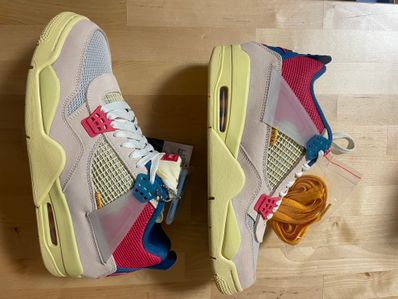 UNION × Nike Air Jordan 4 SP "Guava Ice/Light Fusion Red"