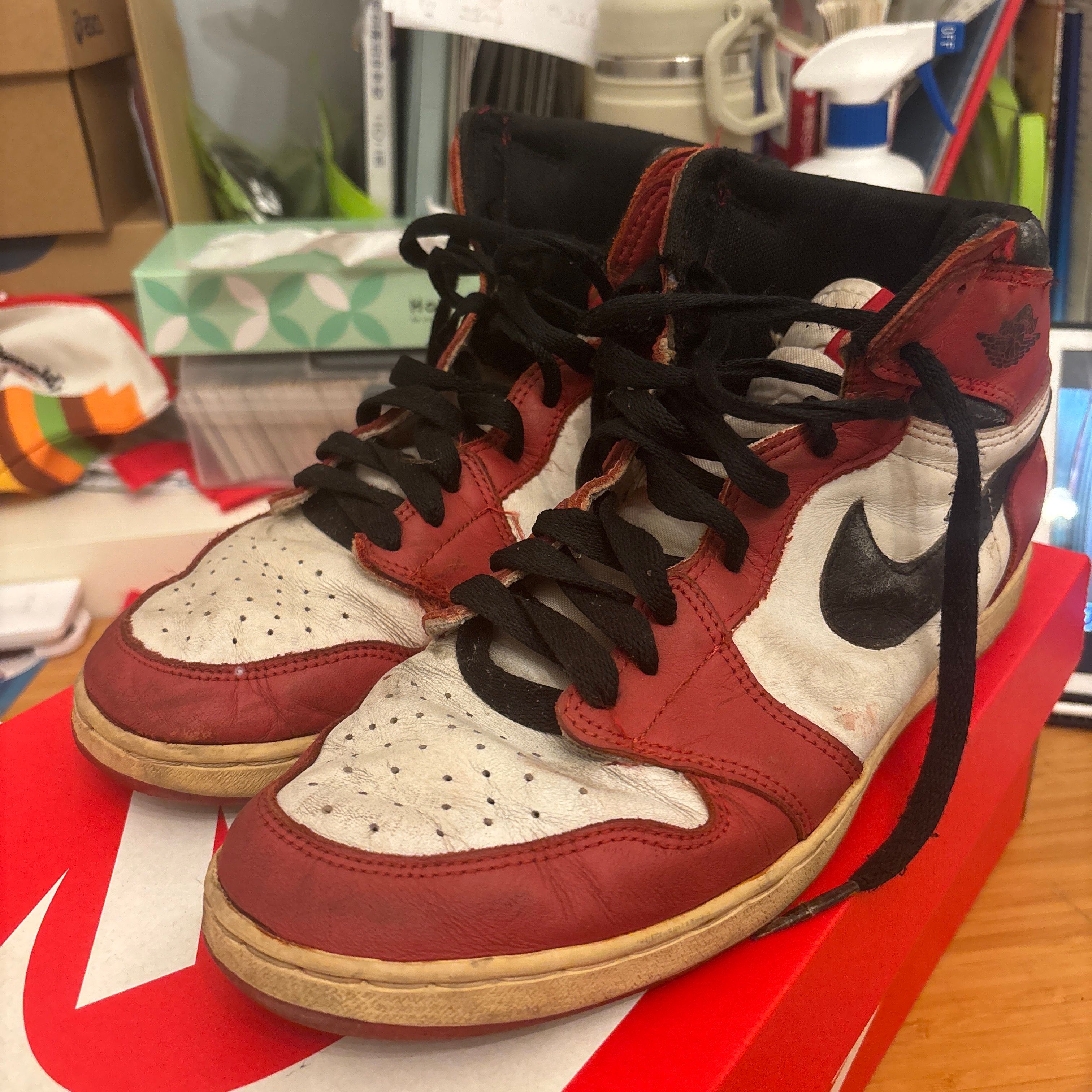 Nike Air Jordan 1 Retro High "Chicago" (1994)