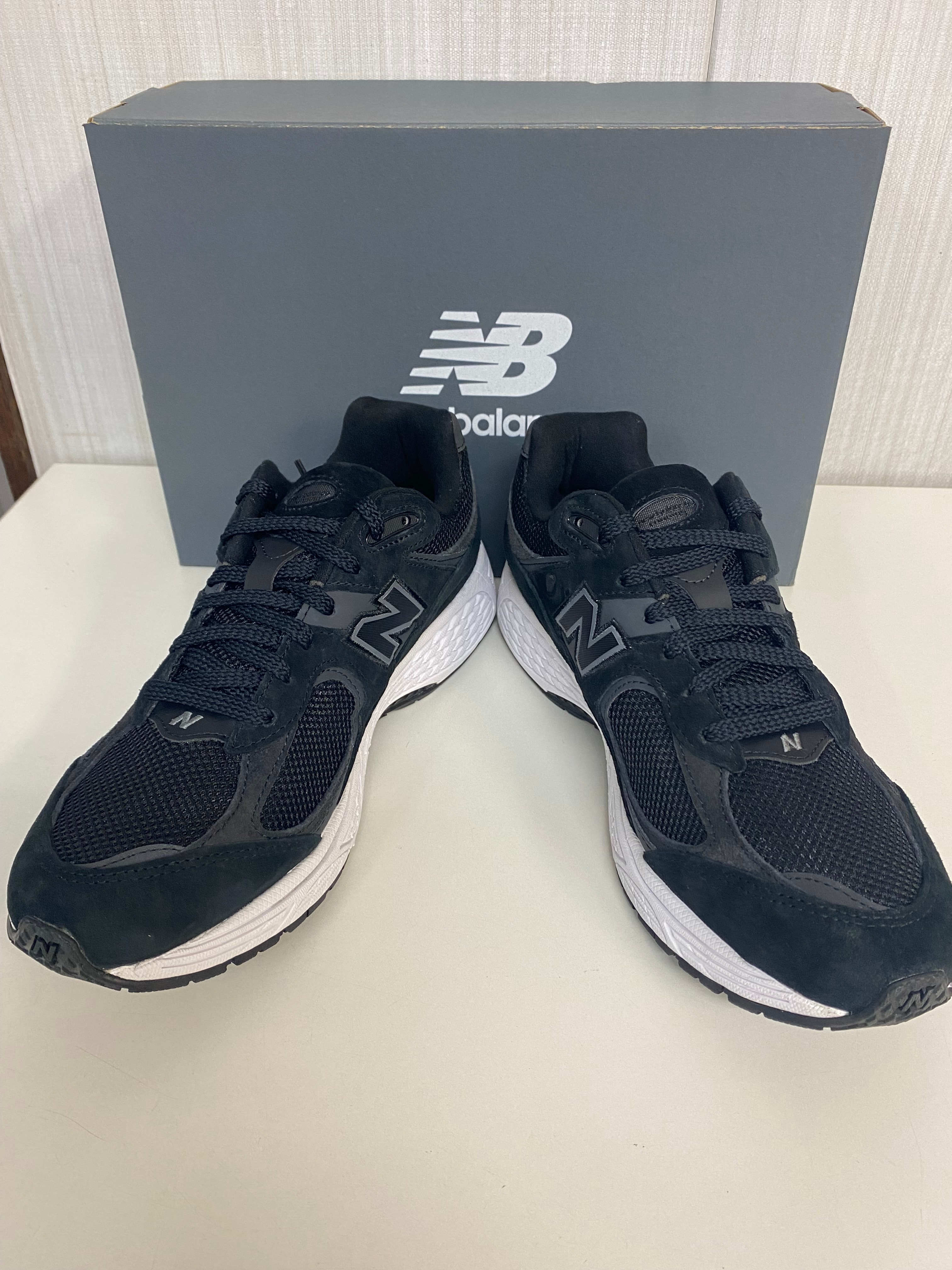 New Balance 2002R "Black Gunmetal"