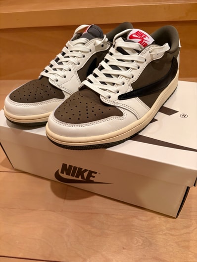 Travis Scott × Nike Air Jordan 1 Low OG SP "Reverse Olive"