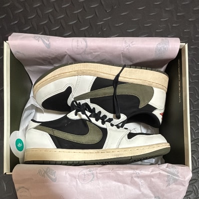 Travis Scott × Nike Women's Air Jordan 1 Low OG "Medium Olive"