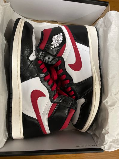 Nike Air Jordan 1 Retro High "Black/White/Sail/Gym Red"