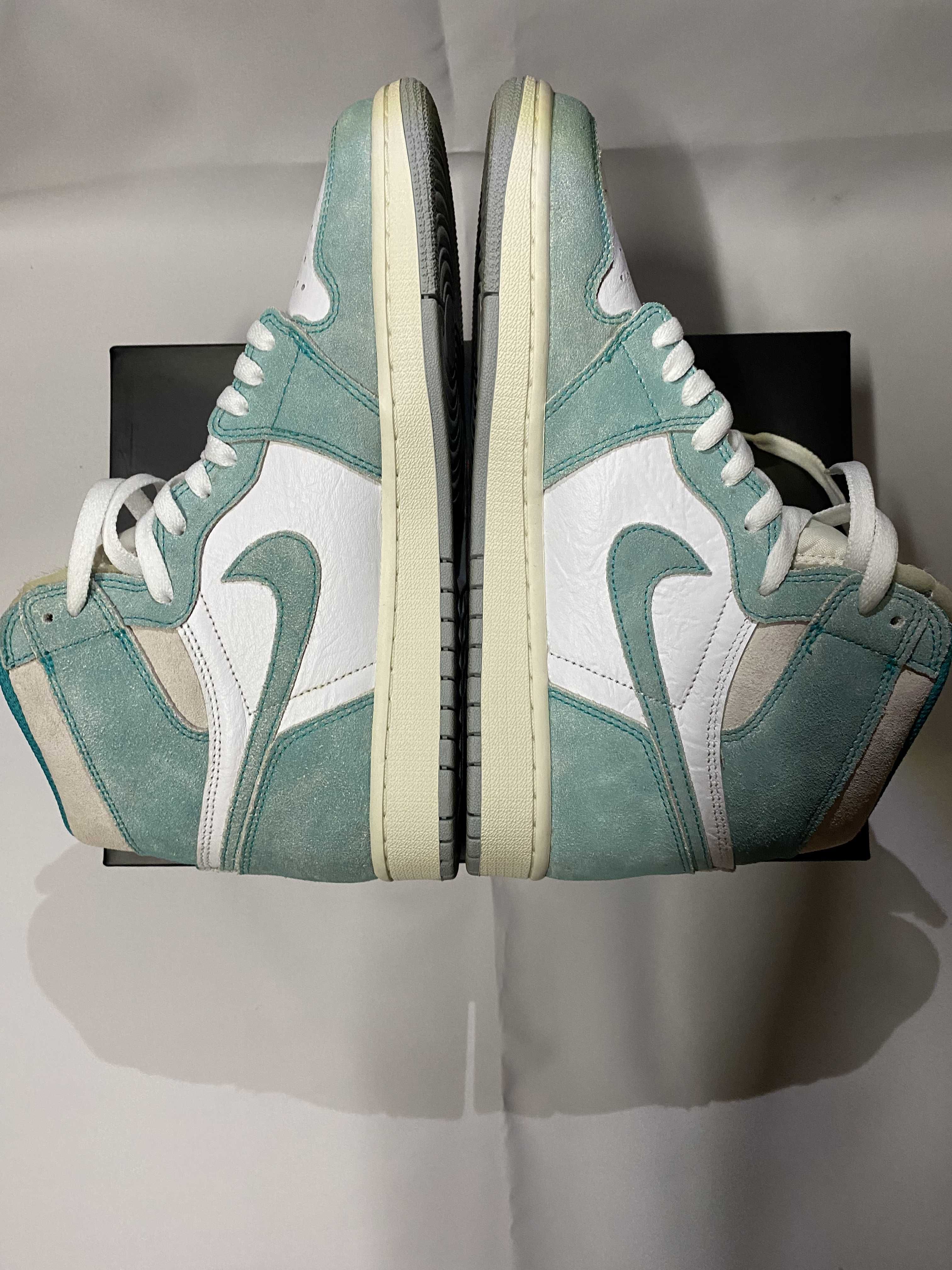 Nike Air Jordan 1 Retro High OG "Turbo Green"