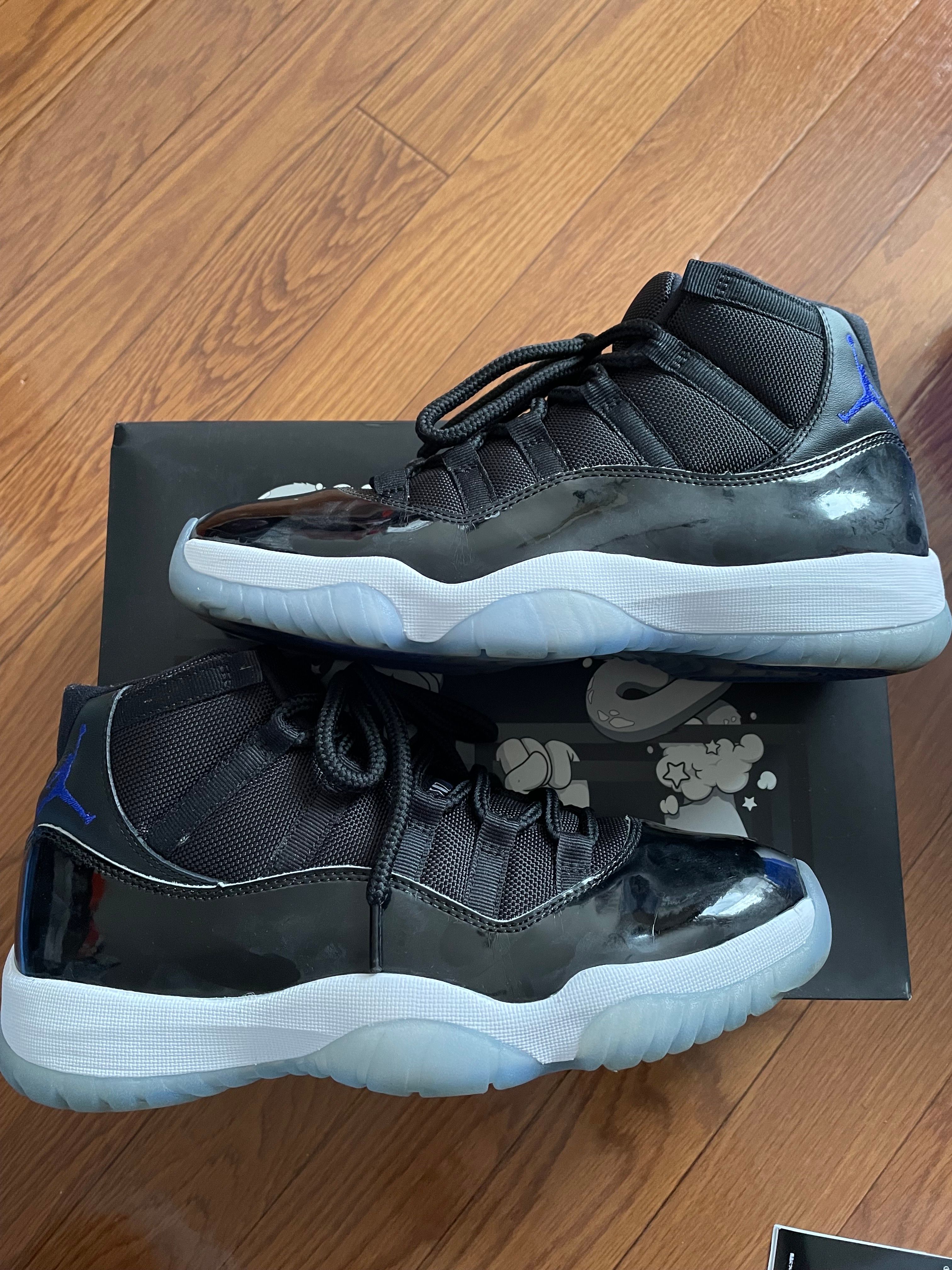 Nike Air Jordan 11 Retro "Space Jam" (2016)