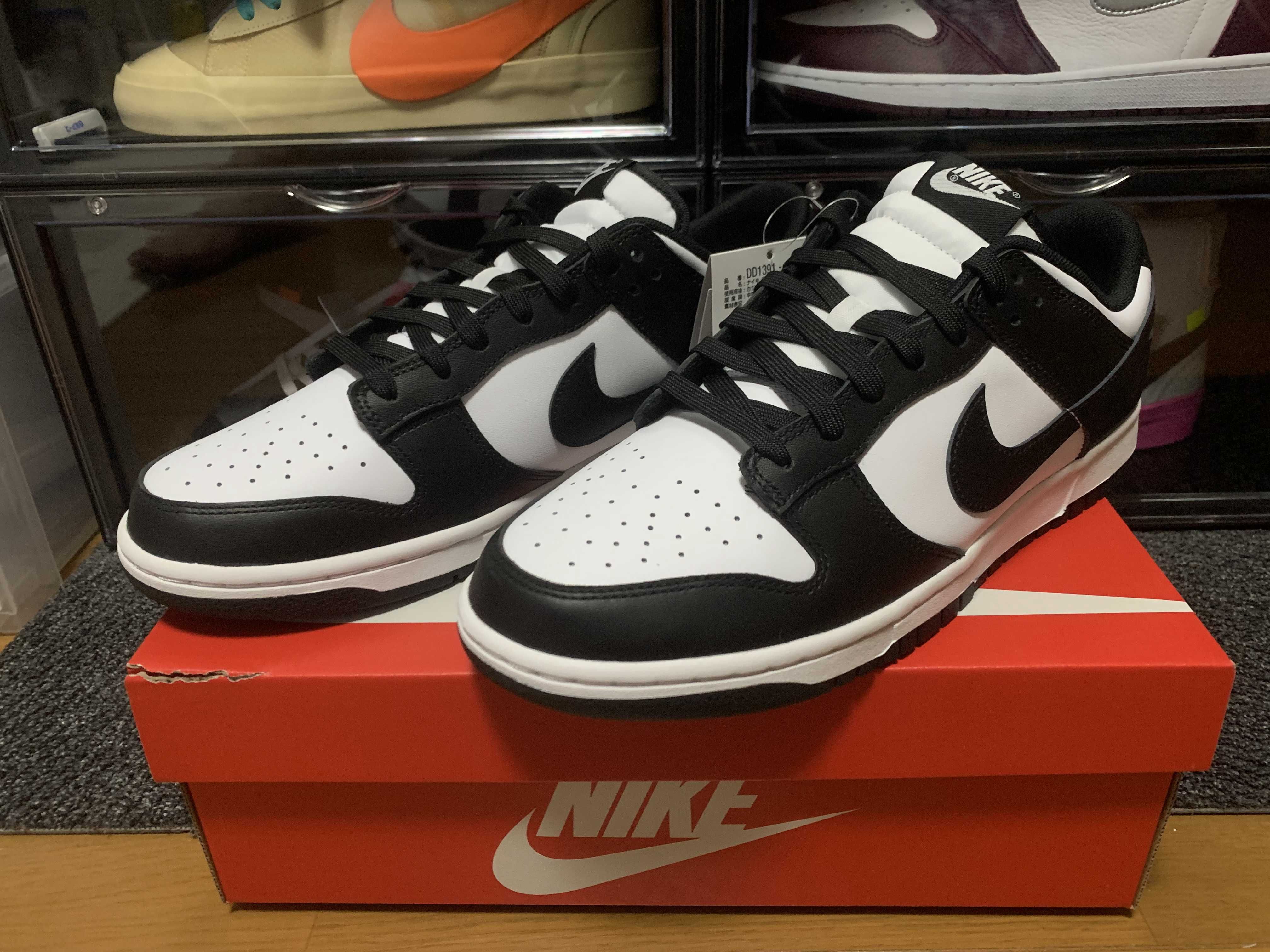 Nike Dunk Low Retro "Panda/White/Black"