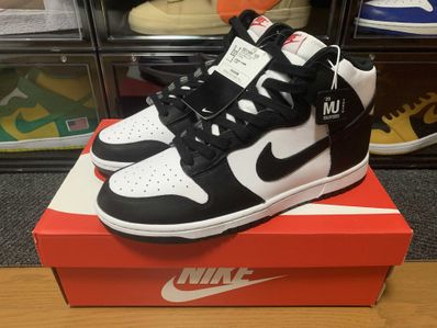 Nike Dunk High "Black and White"