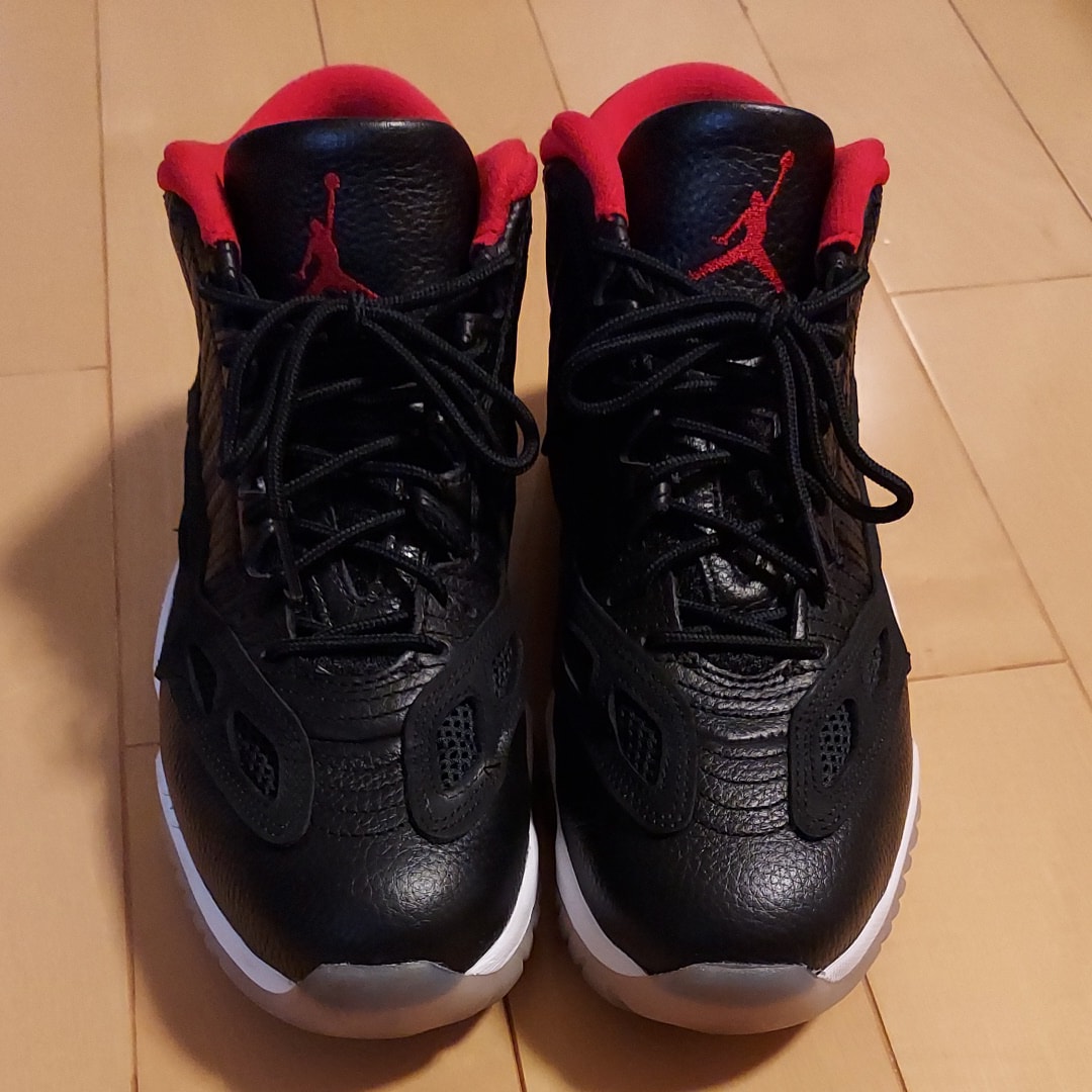 Nike Air Jordan 11 Retro Low 