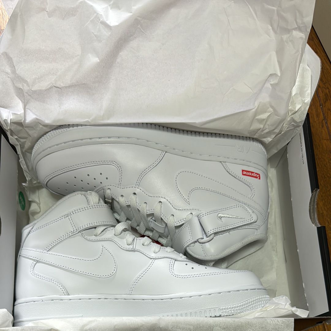 Supreme × Nike Air Force 1 Mid "White" FW24