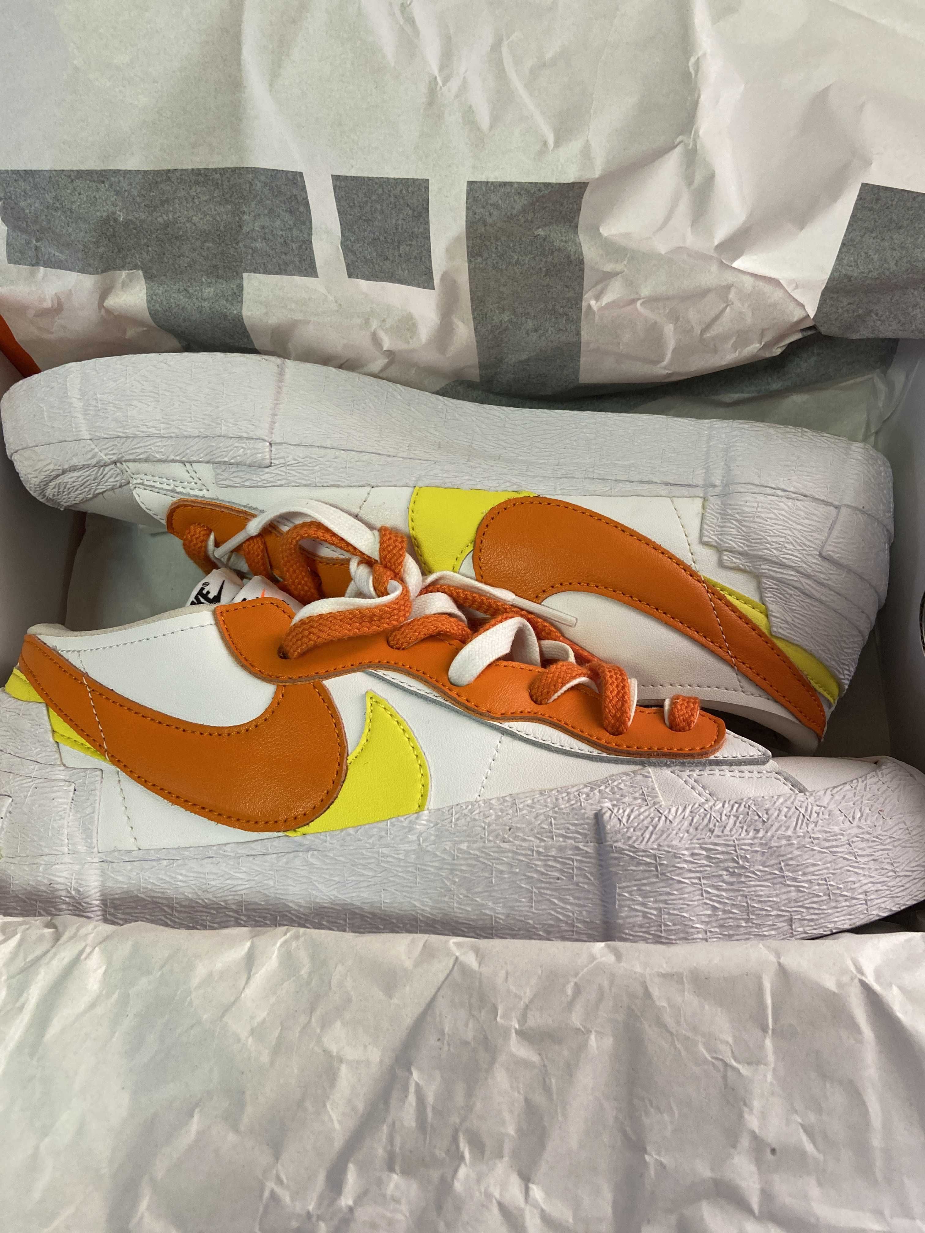 SACAI × NIKE BLAZER LOW "MAGMA ORANGE"