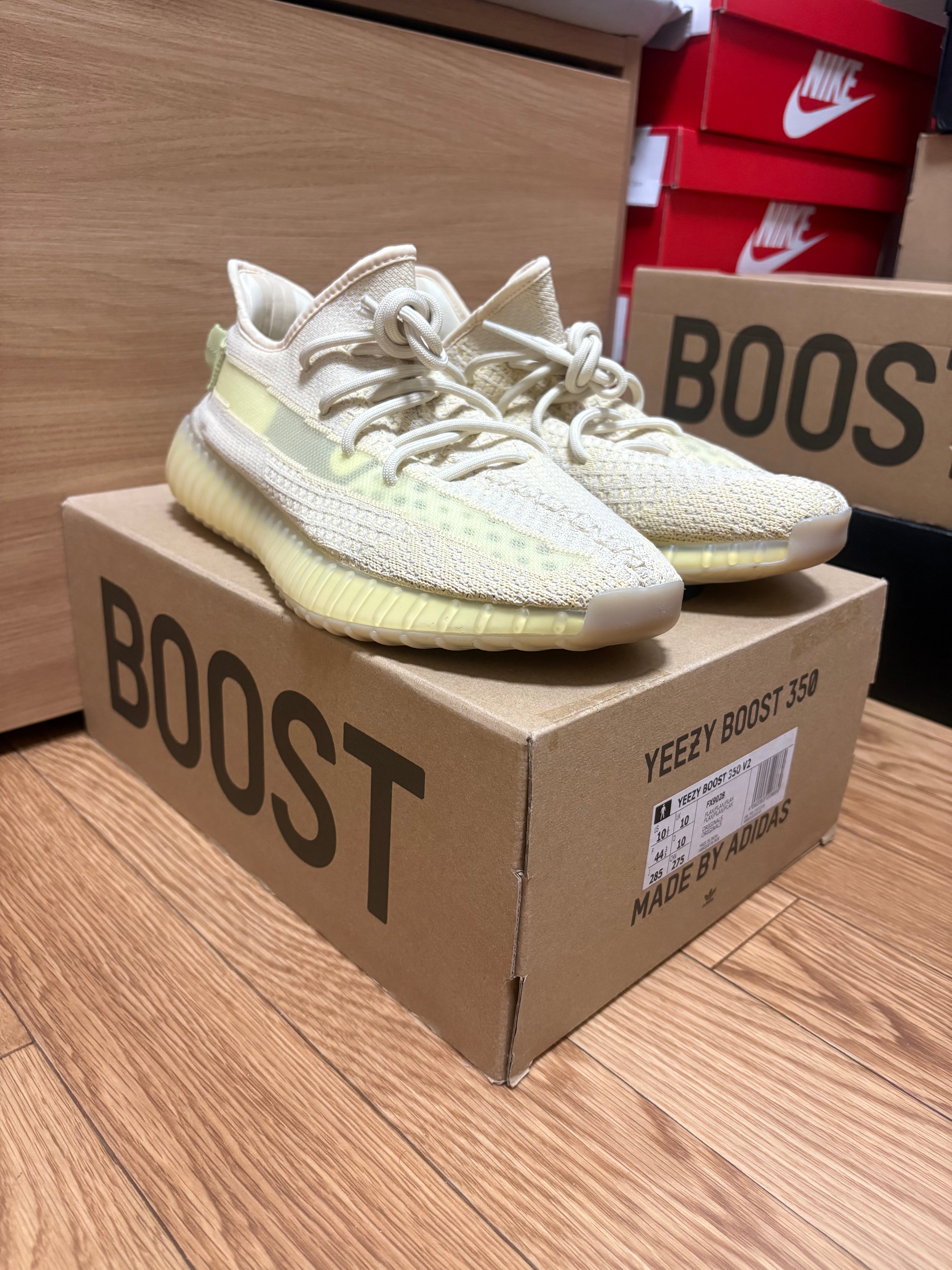 アディダス イージーブースト350V2 "フラックス"