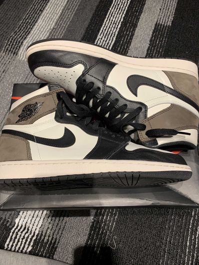 Nike Air Jordan 1 High OG "Sail/Dark Mocha/Black"