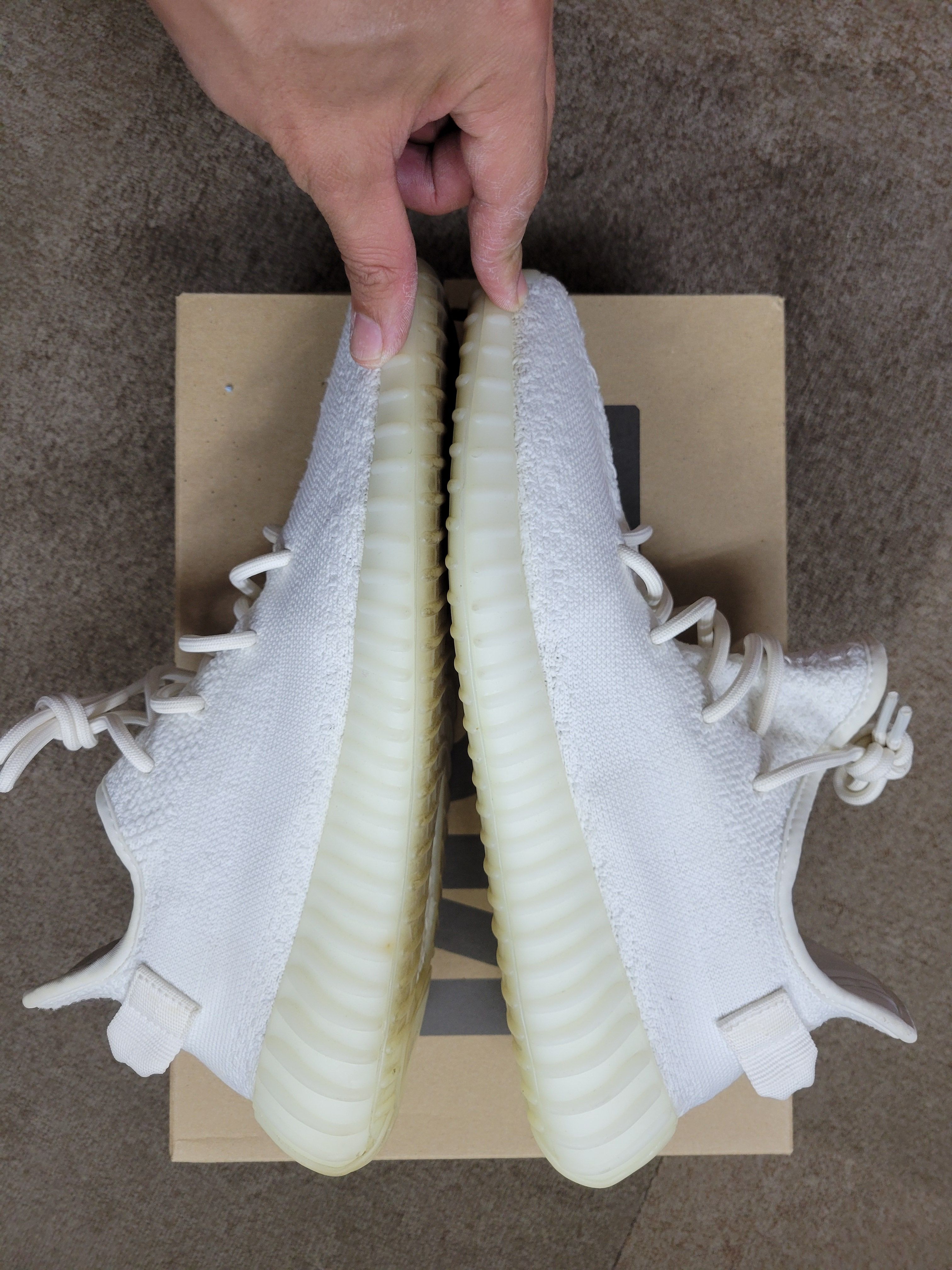 adidas YEEZY Boost 350 V2 "Cream White"
