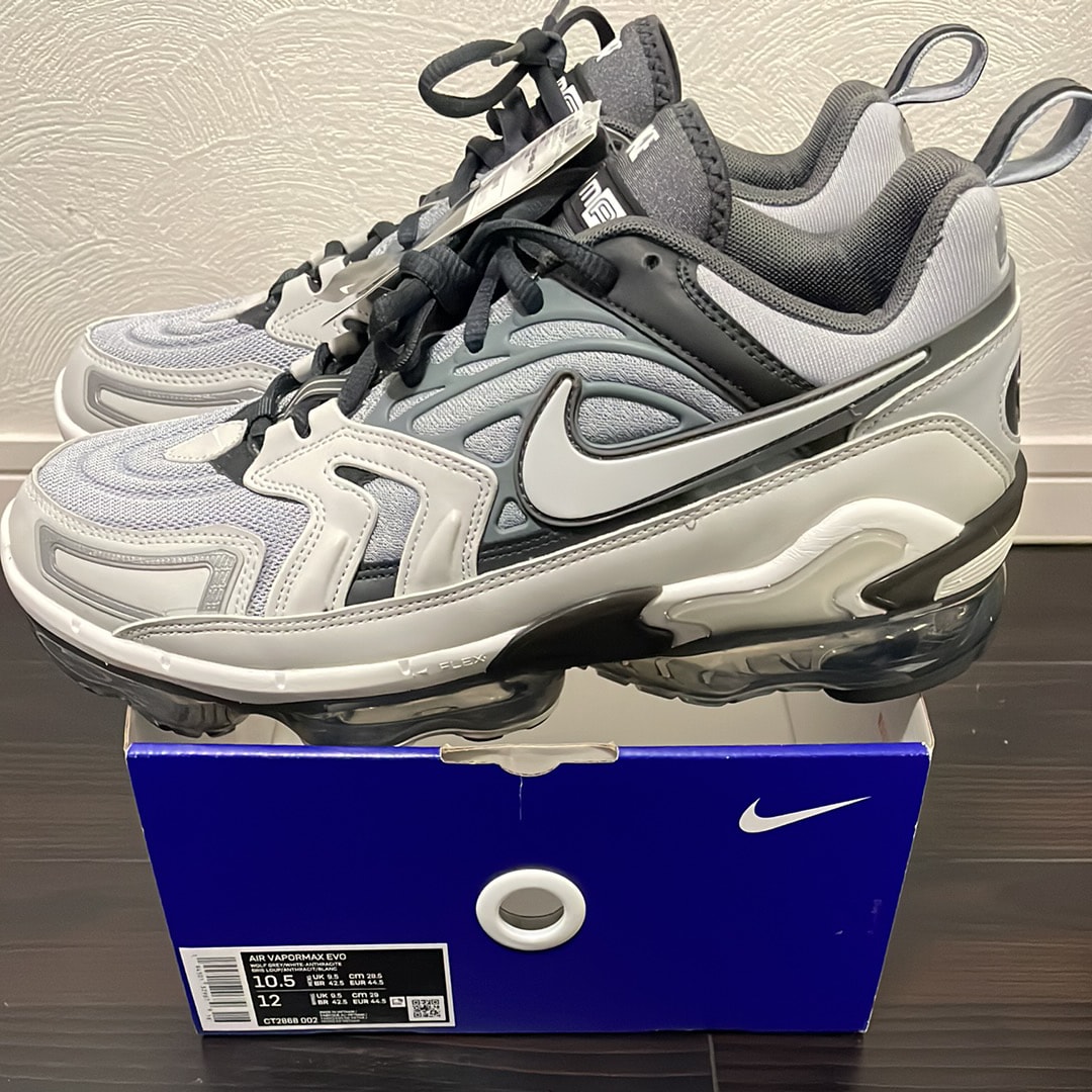 NIKE AIR VAPORMAX EVO "GREY"