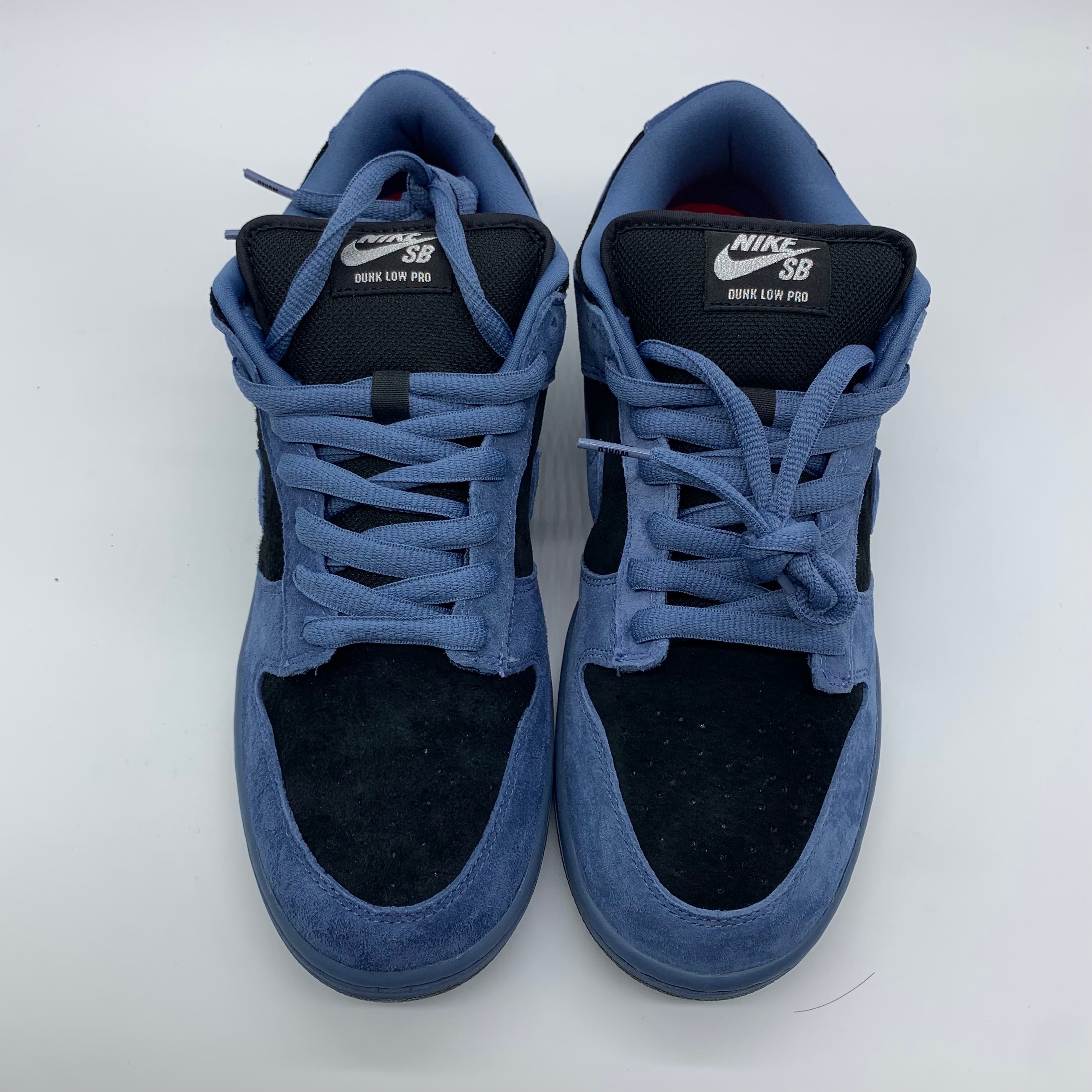 シュプリーム × ナイキ SB ダンク ロー 