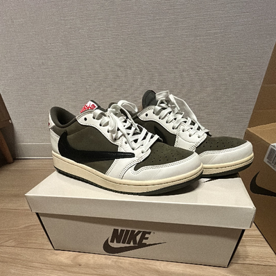 Travis Scott × Nike Air Jordan 1 Low OG SP "Reverse Olive"