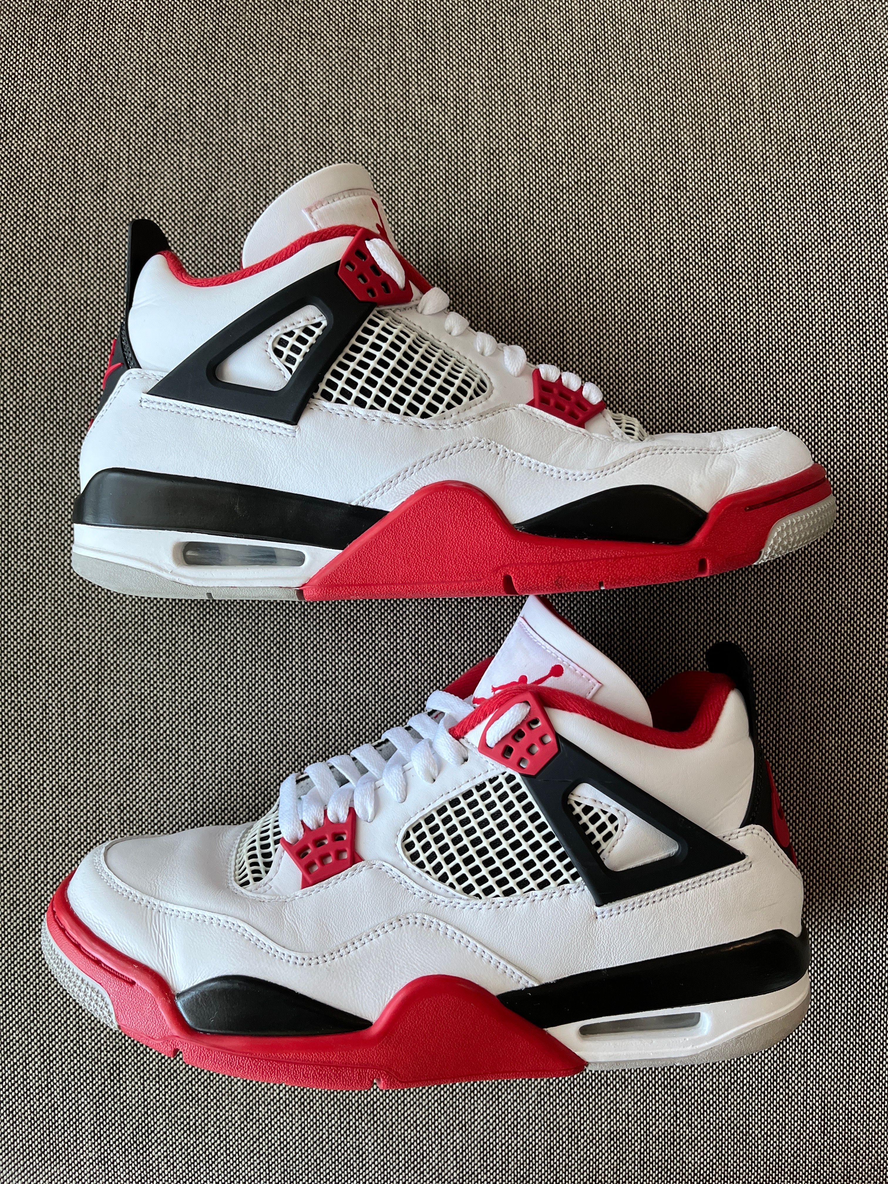 Nike Air Jordan 4 Retro OG "Fire Red" (2020)