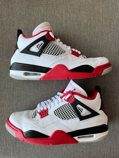 Nike Air Jordan 4 Retro OG "Fire Red" (2020)