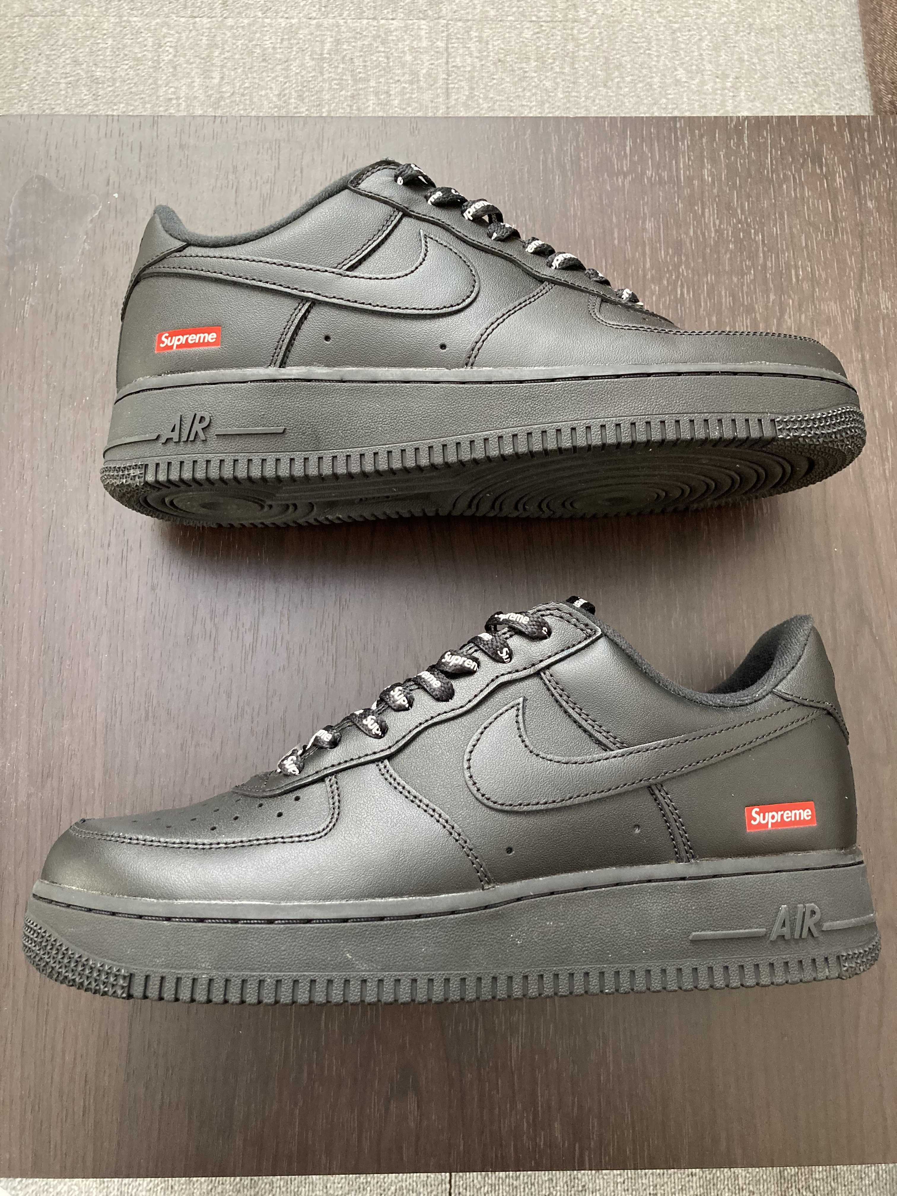 Supreme × Nike Air Force 1 Low "Black"