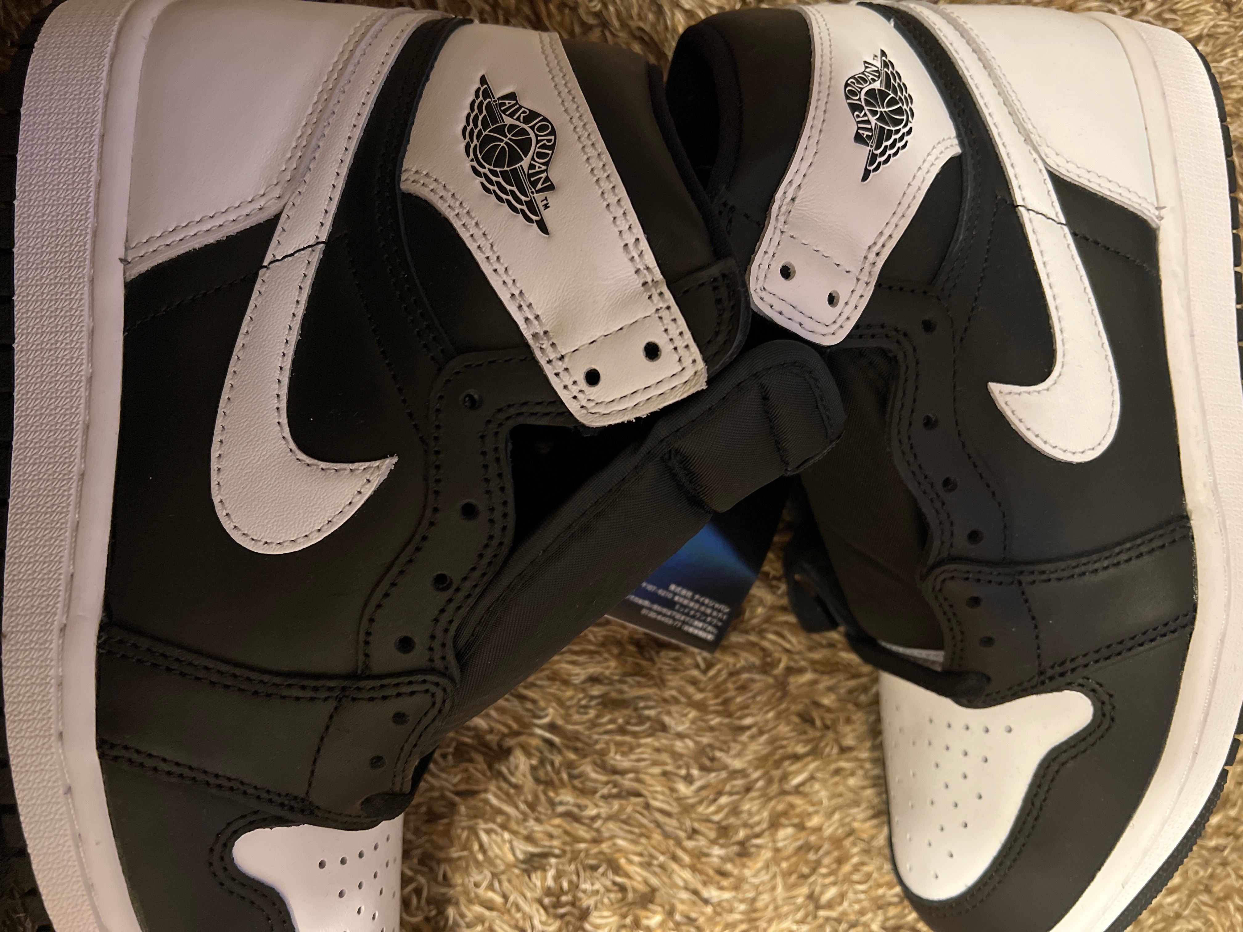Nike Air Jordan 1 Retro High OG "Black/White"