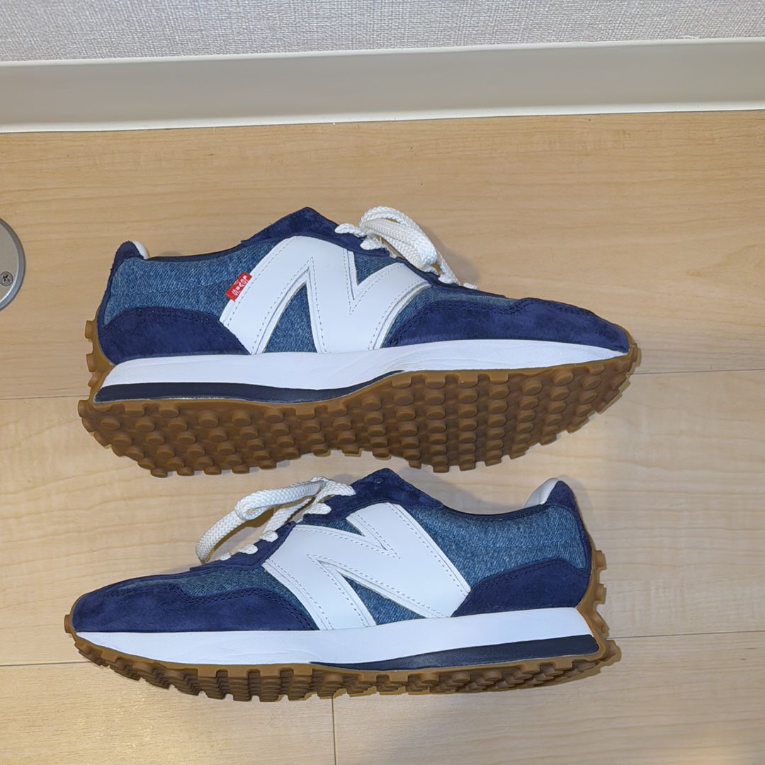 Levi's × New Balance 327 "Navy/White"