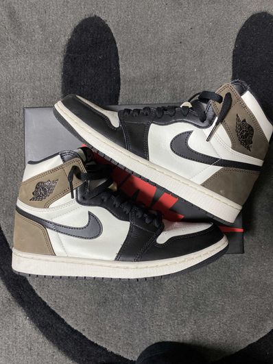 Nike Air Jordan 1 High OG "Sail/Dark Mocha/Black"