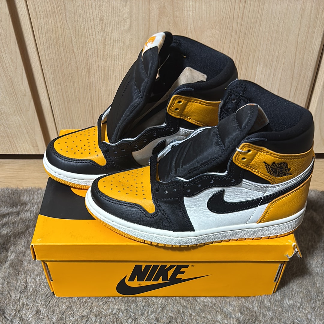 Nike Air Jordan 1 Retro High OG "Taxi"