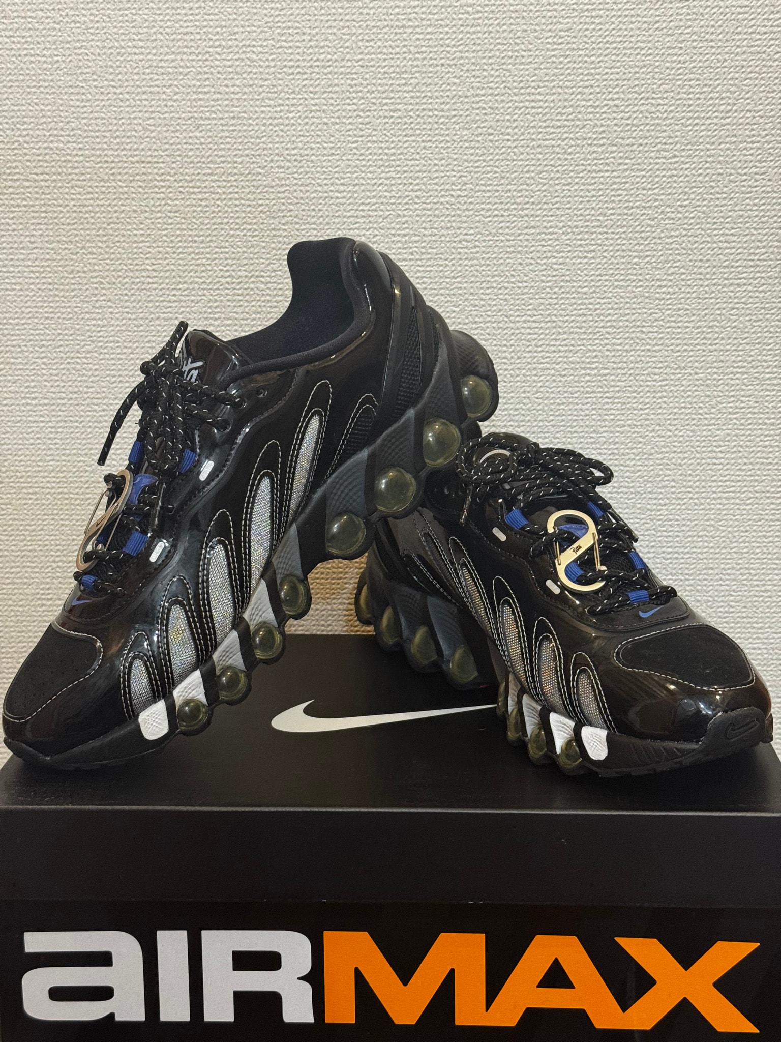 Patta × Nike Air Max DN8 "Black/Game Royal"