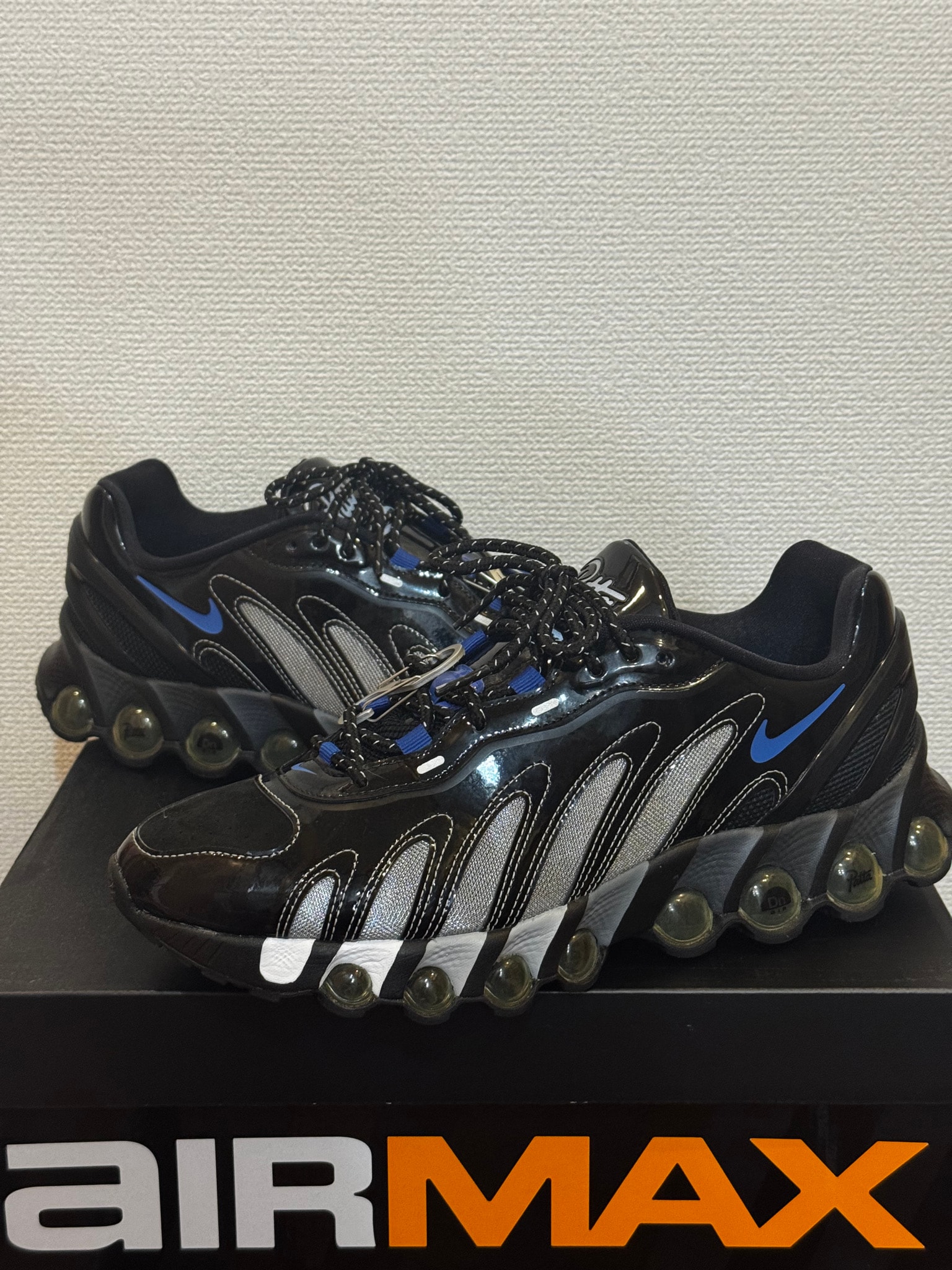 Patta × Nike Air Max DN8 "Black/Game Royal"